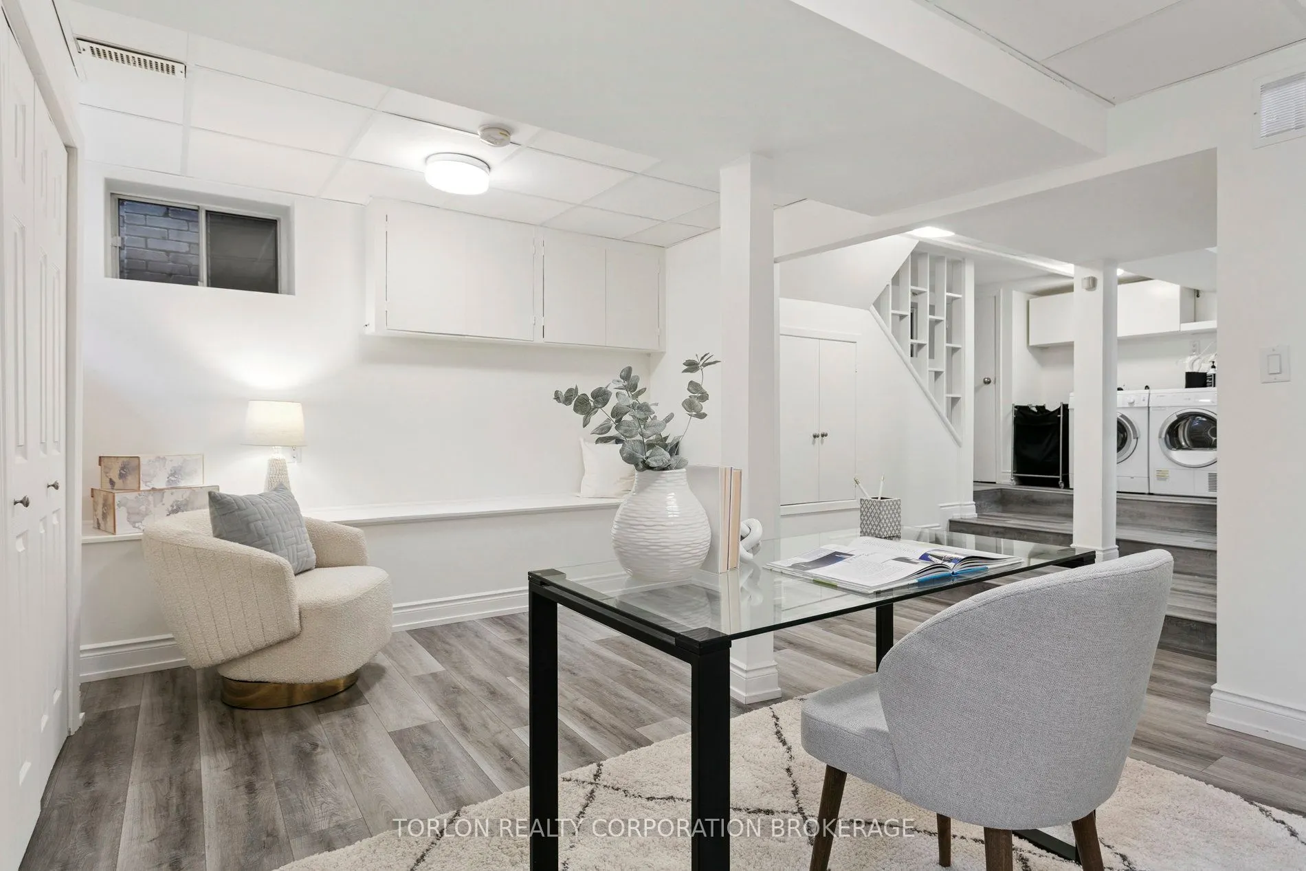 100 Colbeck Street