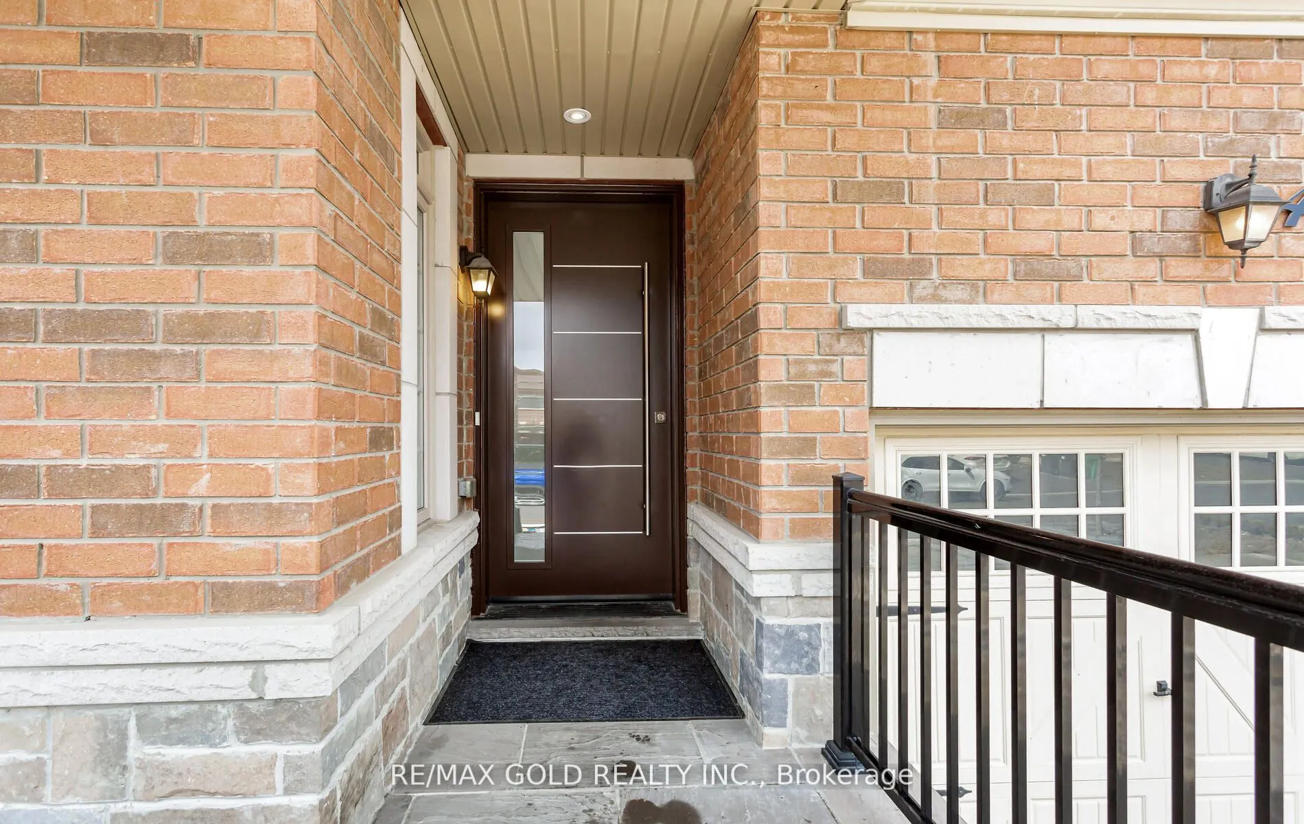 4 Buttonwood Road