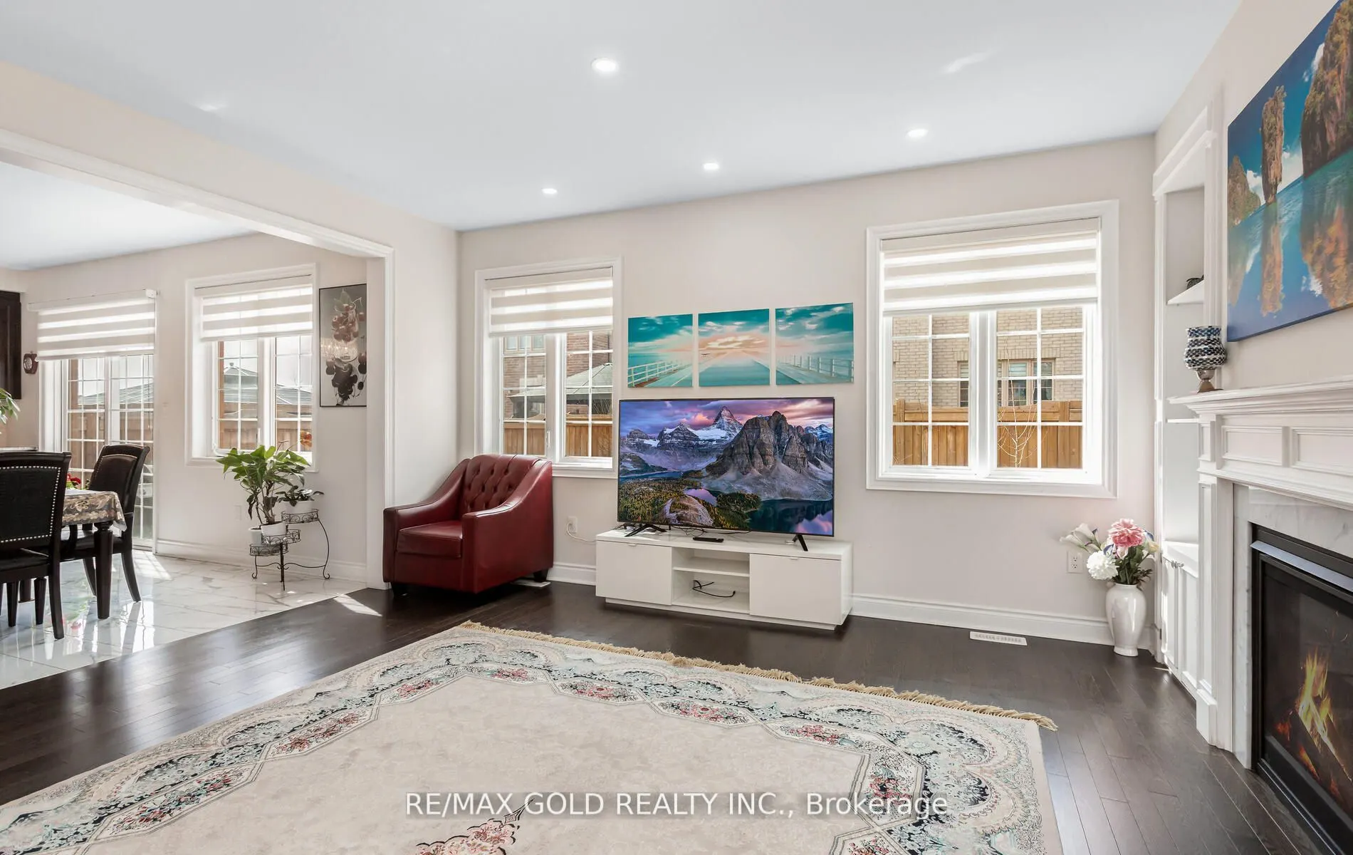 4 Buttonwood Road