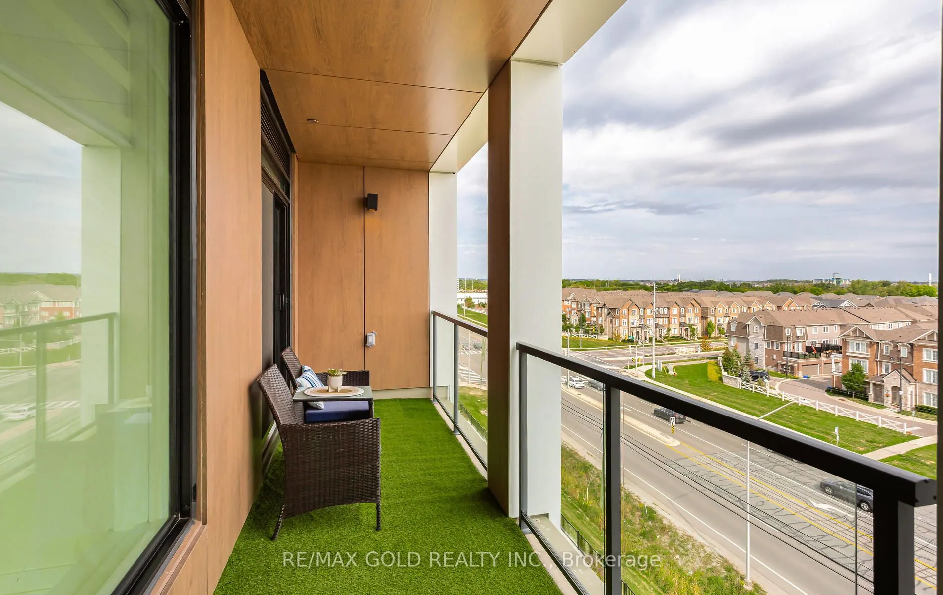 1440 Clarriage Court, #607