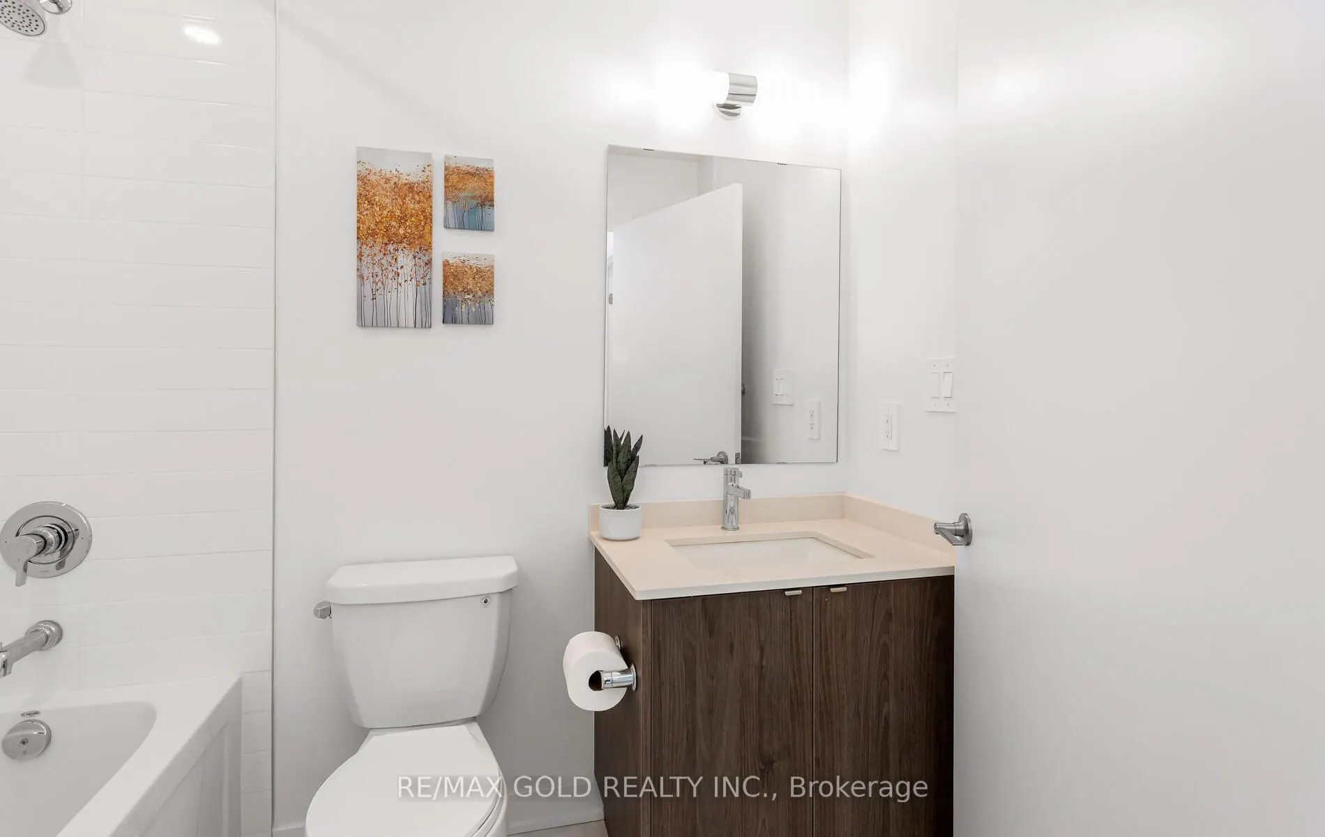1440 Clarriage Court, #607