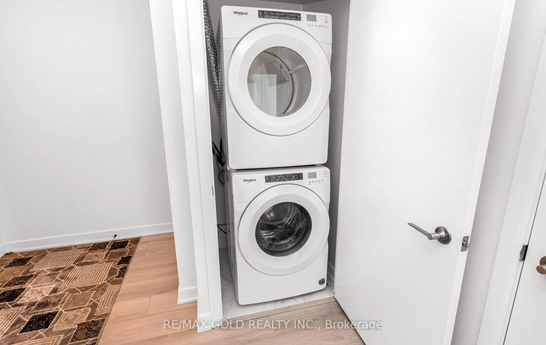 1440 Clarriage Court, #607