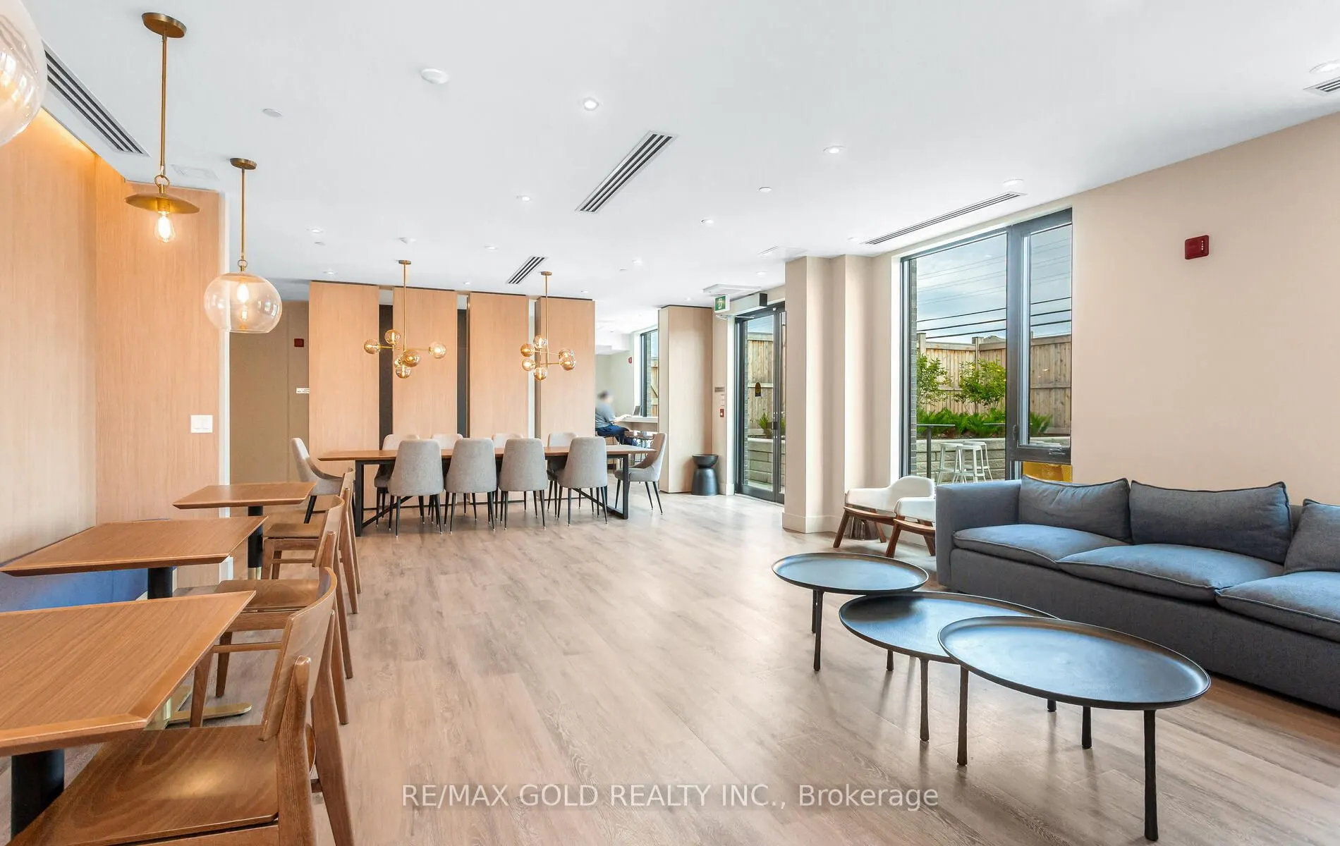 1440 Clarriage Court, #607