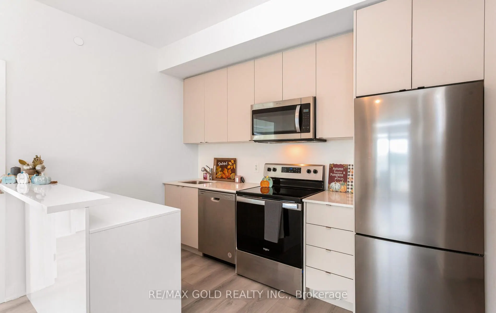 1440 Clarriage Court, #607