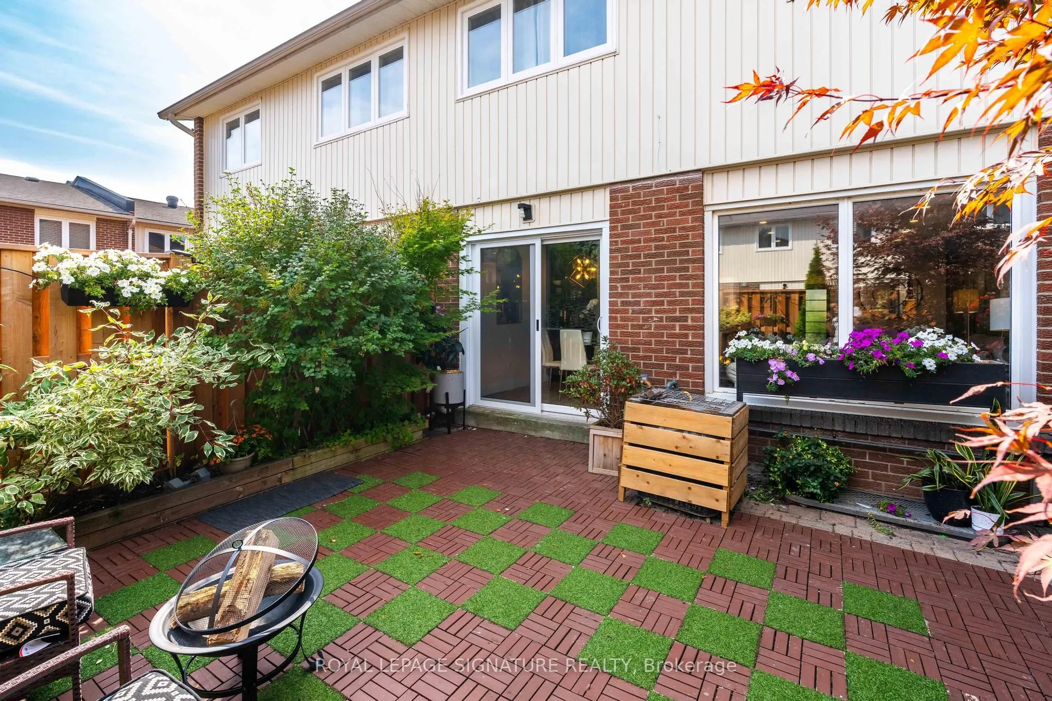 5723 Banting Court, #103