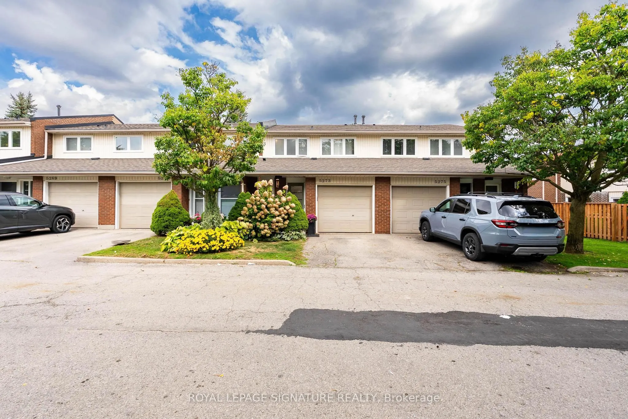 5723 Banting Court, #103