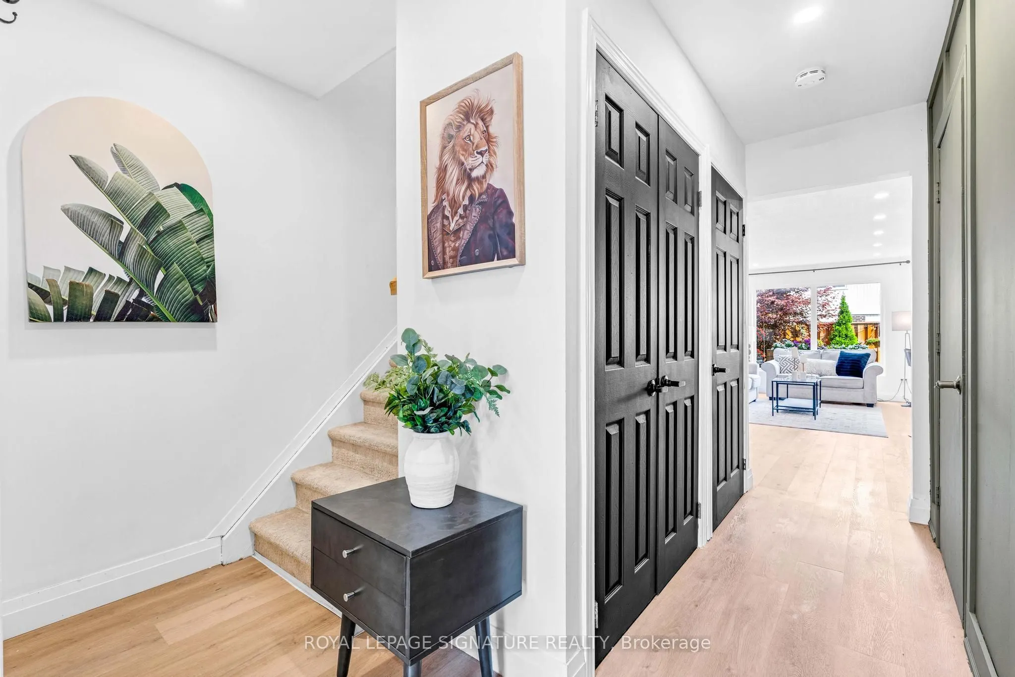 5723 Banting Court, #103