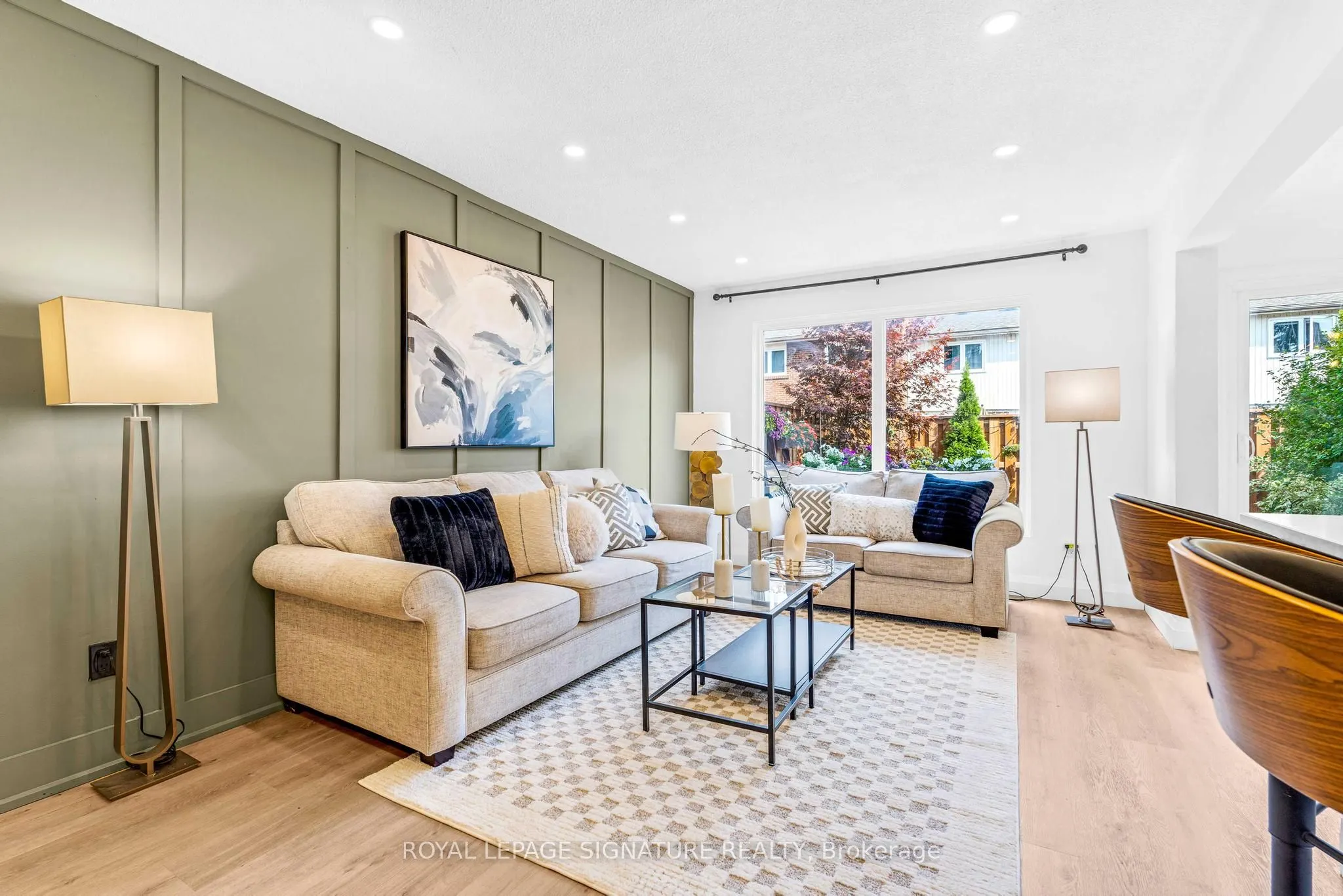 5723 Banting Court, #103