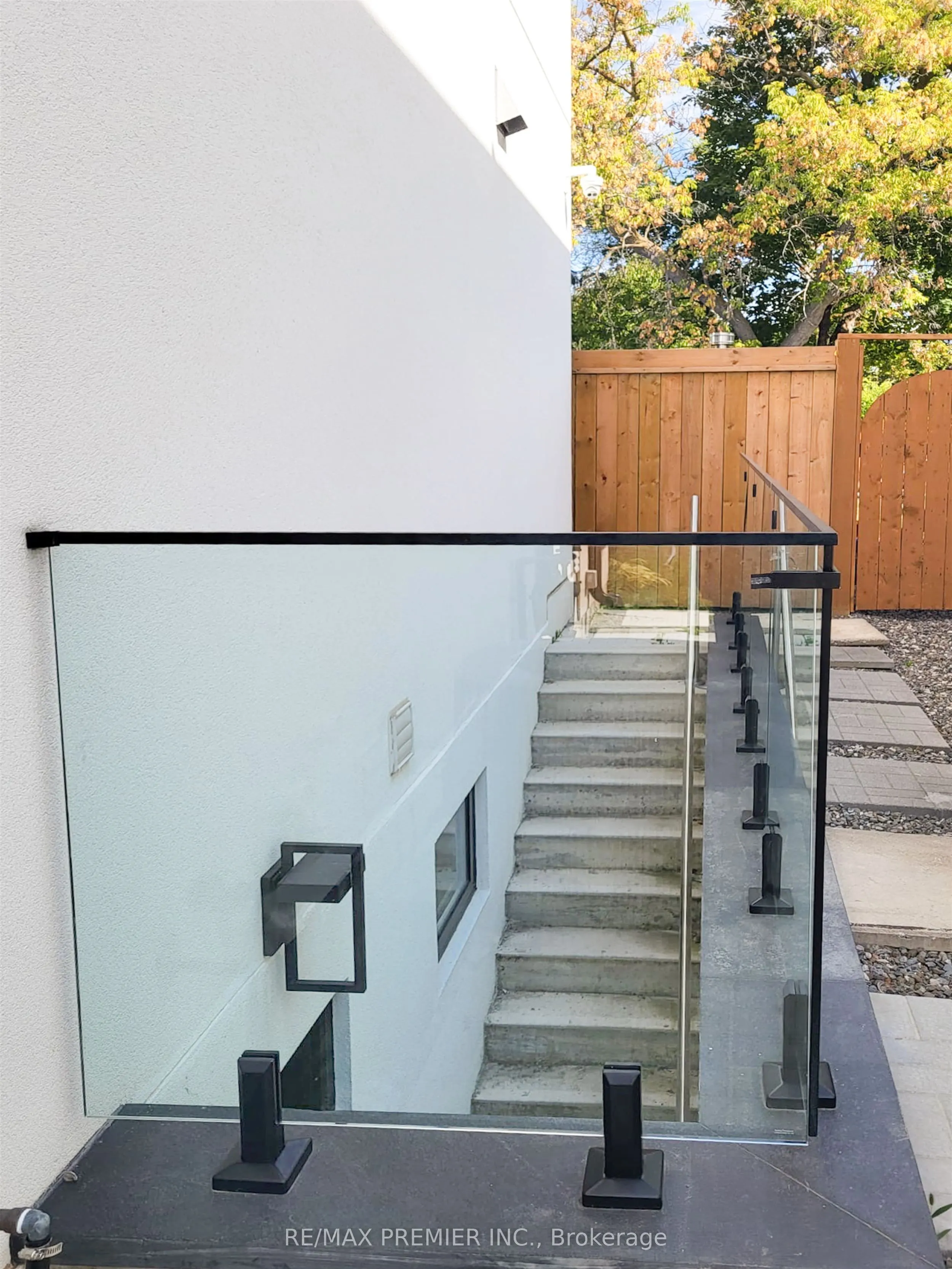 29 Joymar Drive