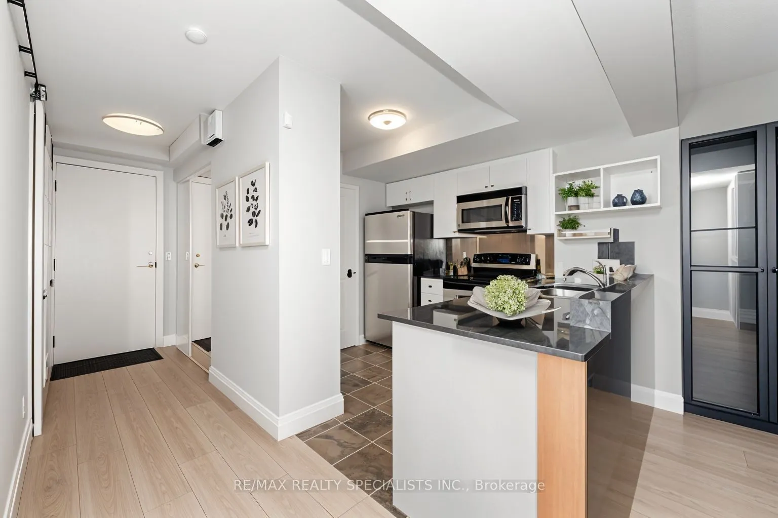 2119 Lake Shore Boulevard W, #GR1