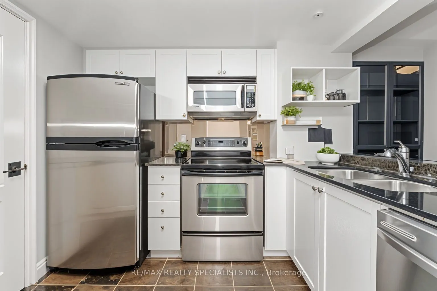 2119 Lake Shore Boulevard W, #GR1