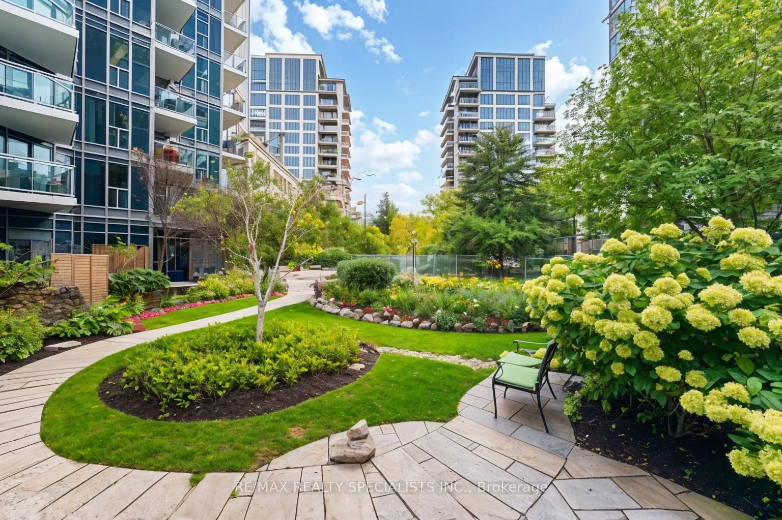 2119 Lake Shore Boulevard W, #GR1