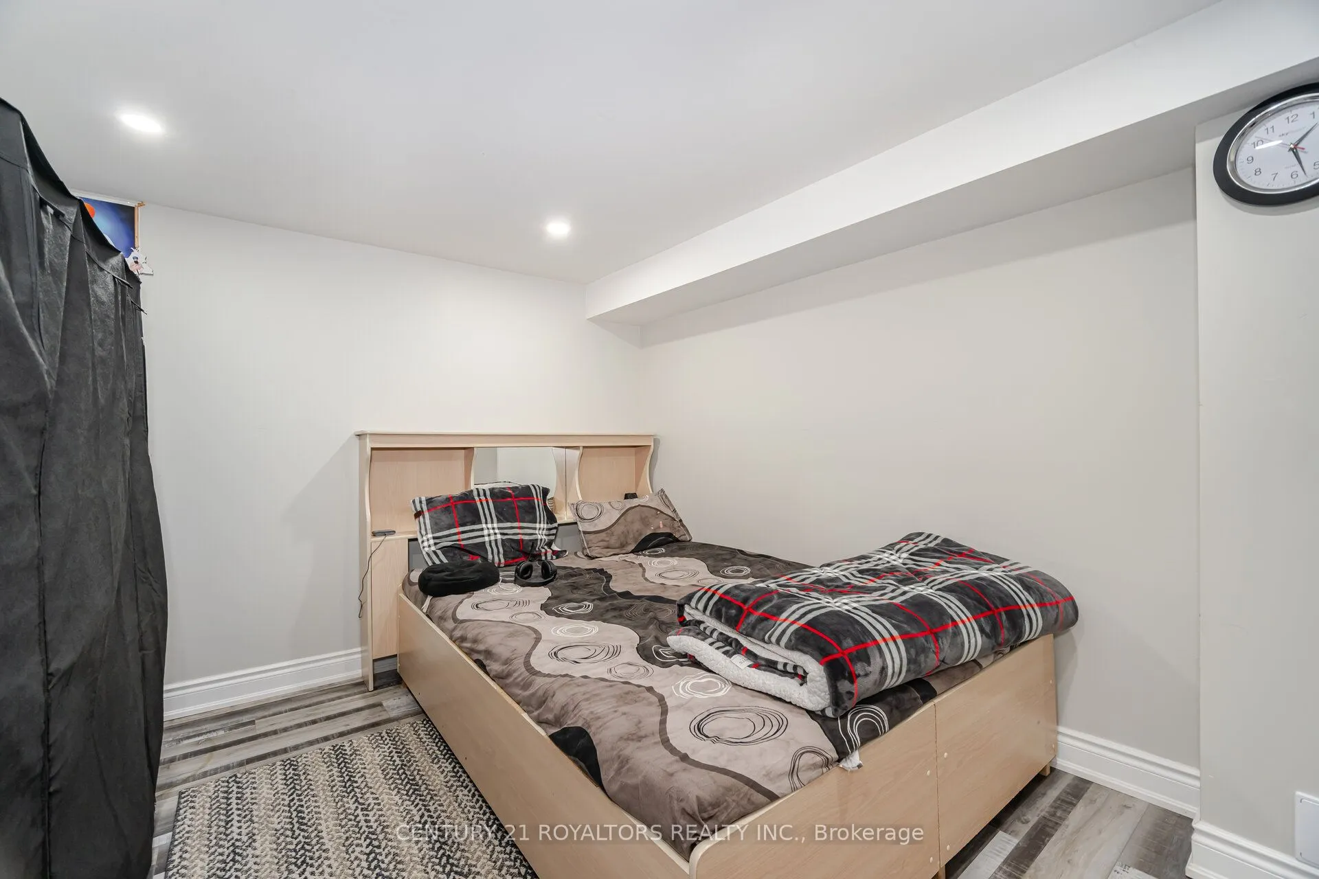 66 Kalmia Road