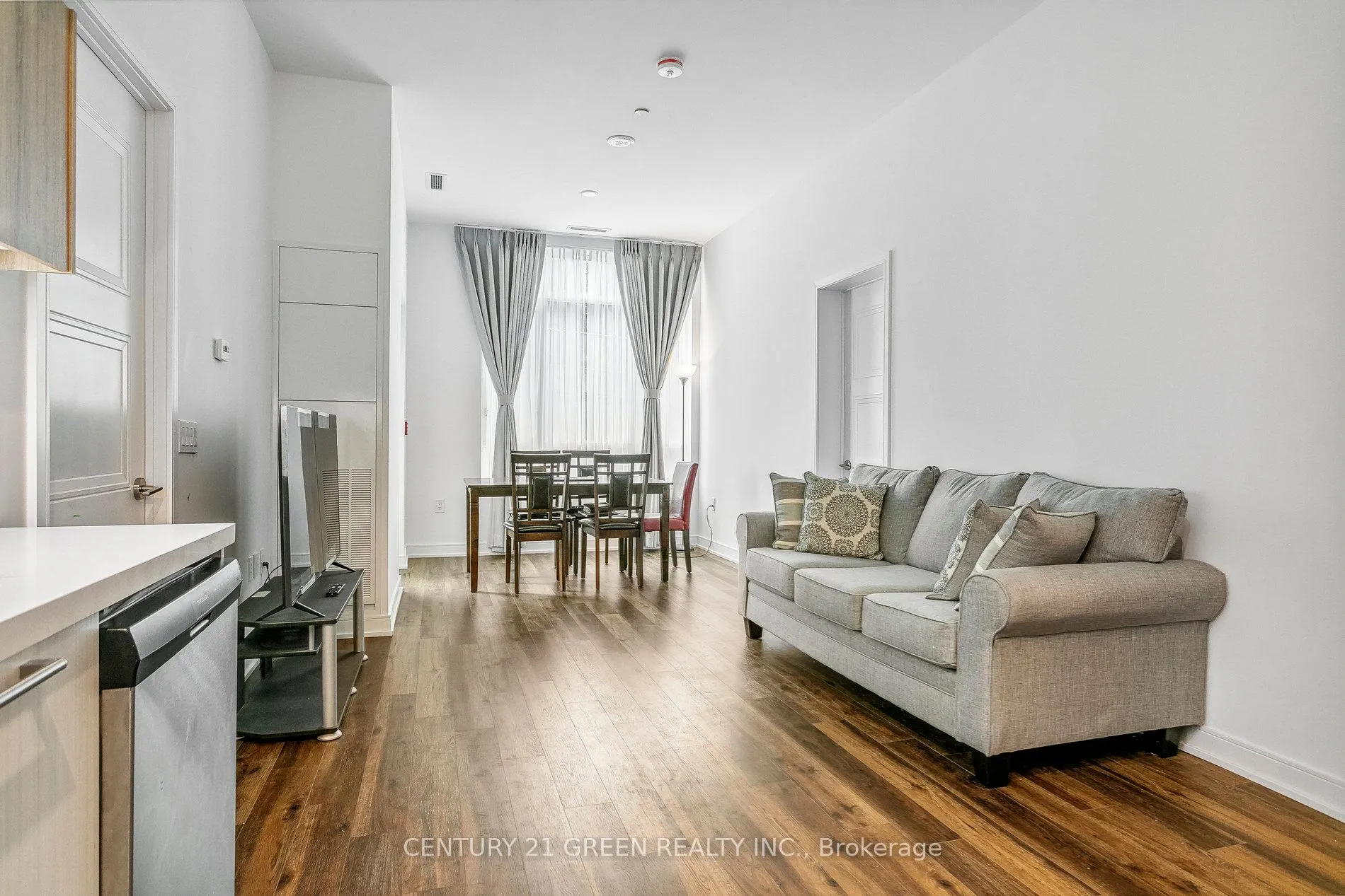 25 Neighbourhood Lane, #104
