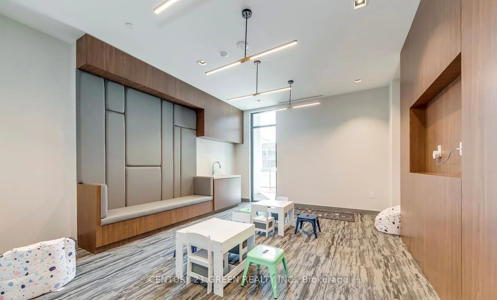 25 Neighbourhood Lane, #104