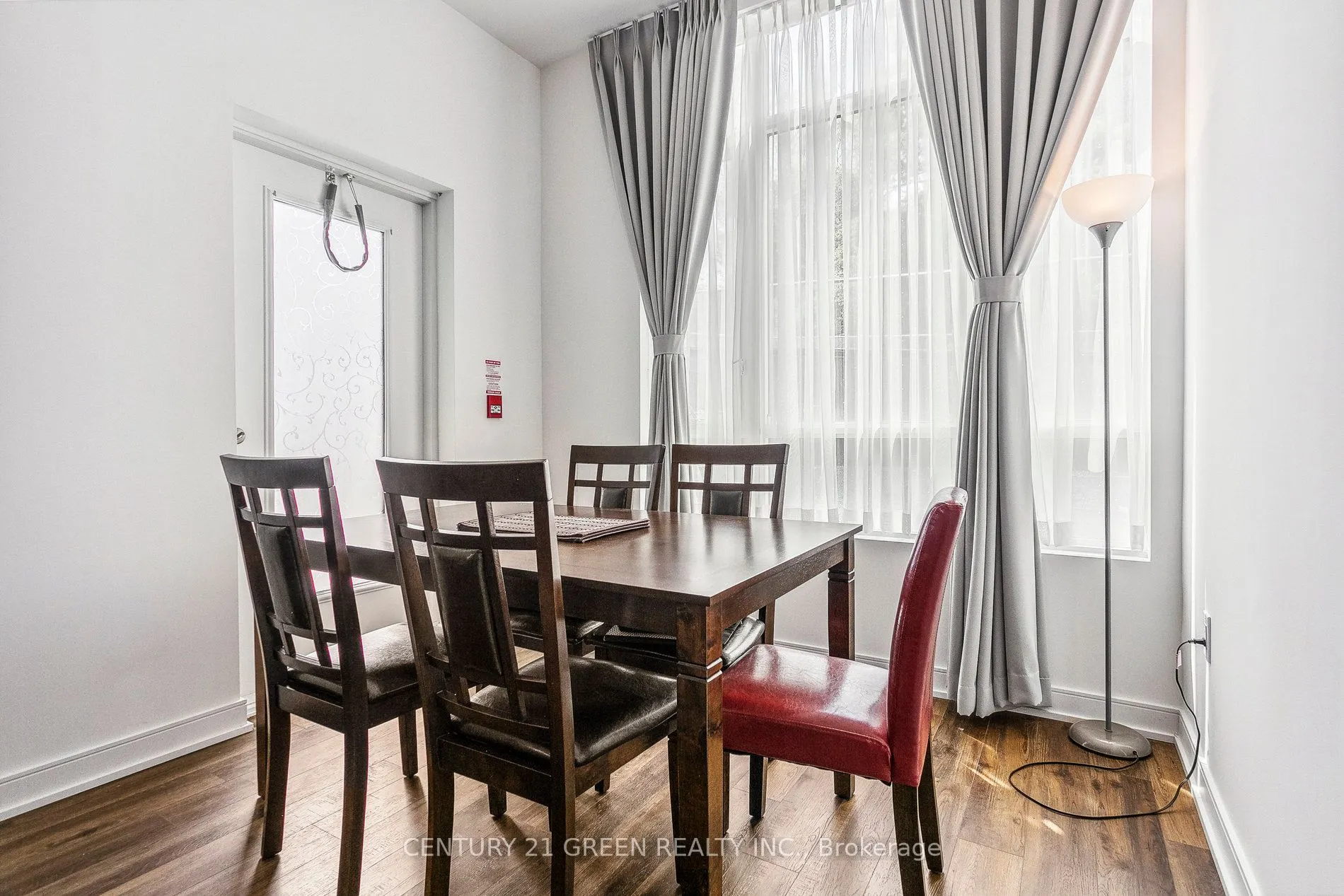 25 Neighbourhood Lane, #104