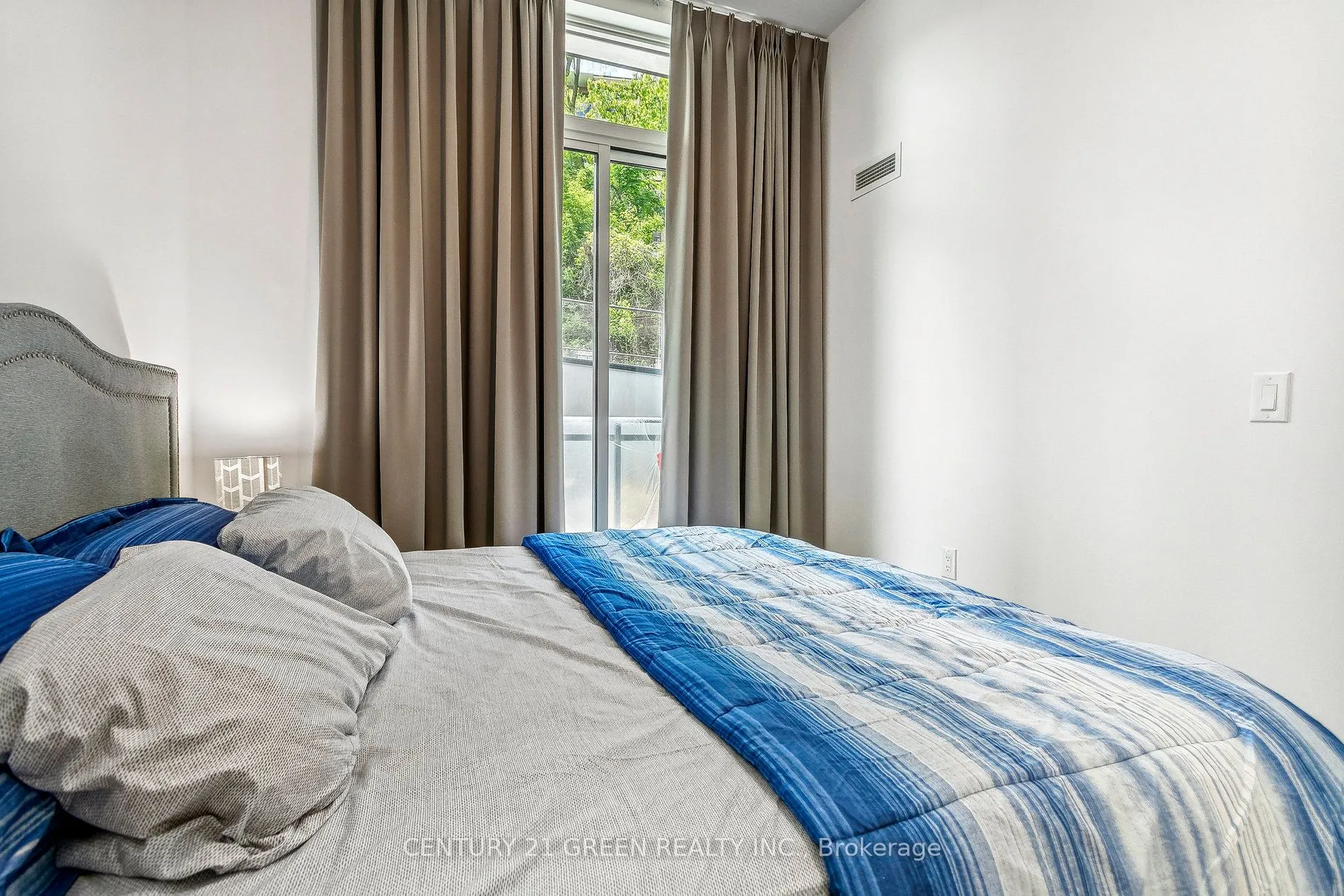 25 Neighbourhood Lane, #104
