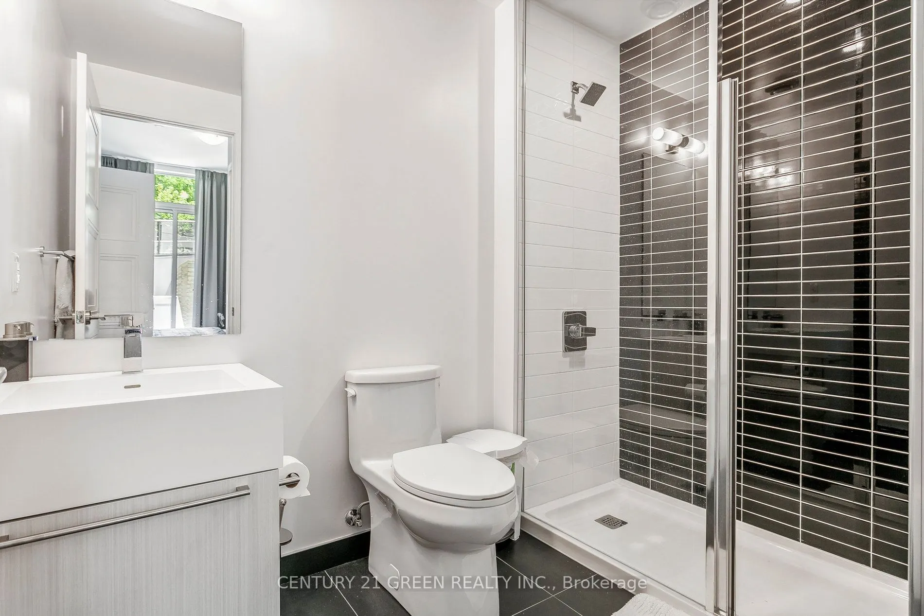 25 Neighbourhood Lane, #104