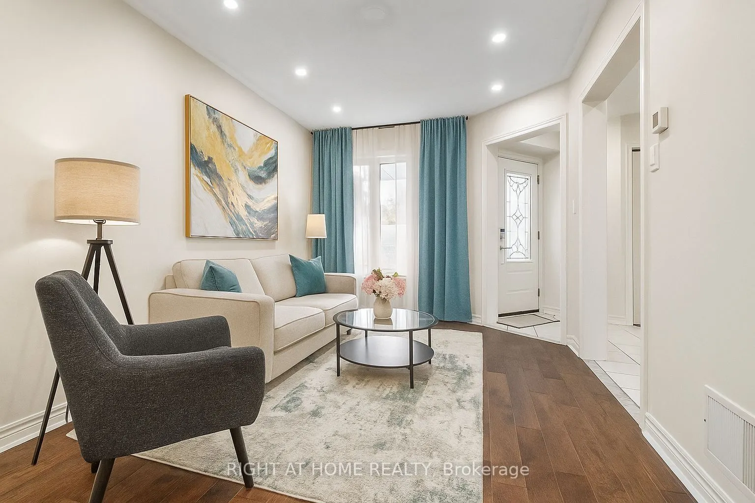 7049 Graydon Court