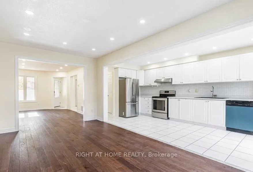7049 Graydon Court