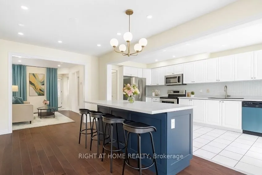 7049 Graydon Court
