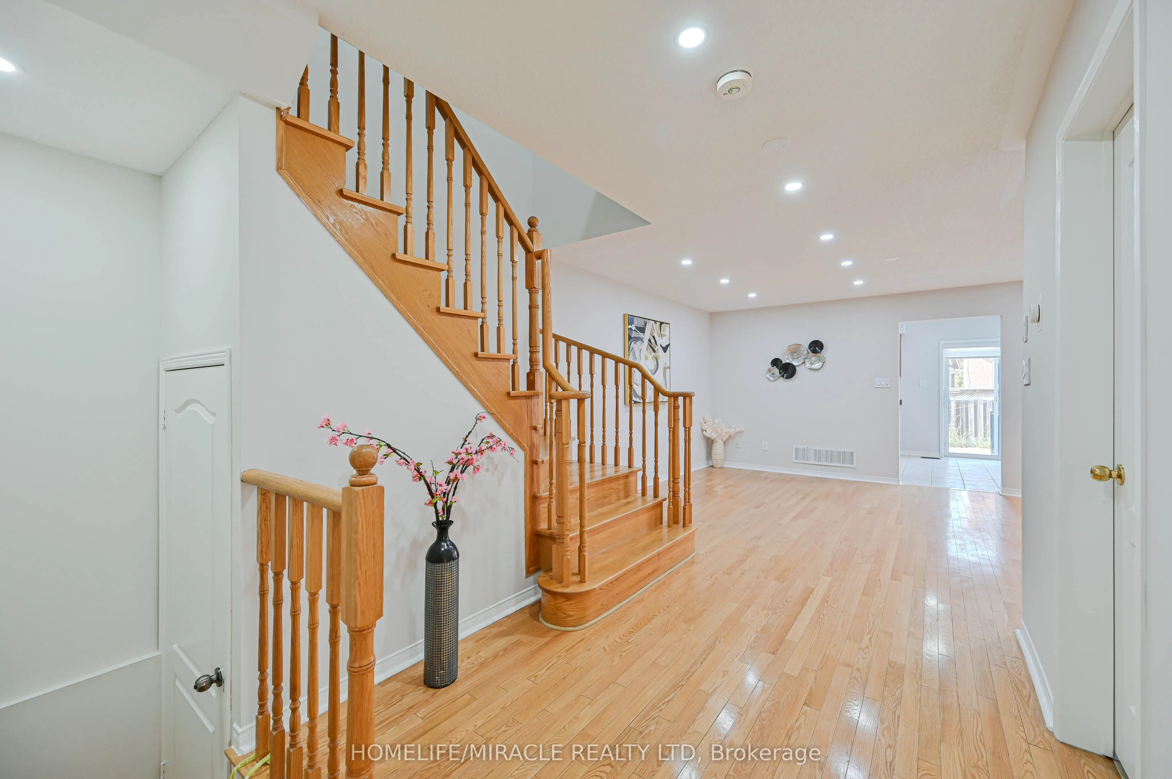 29 Spicebush Terrace