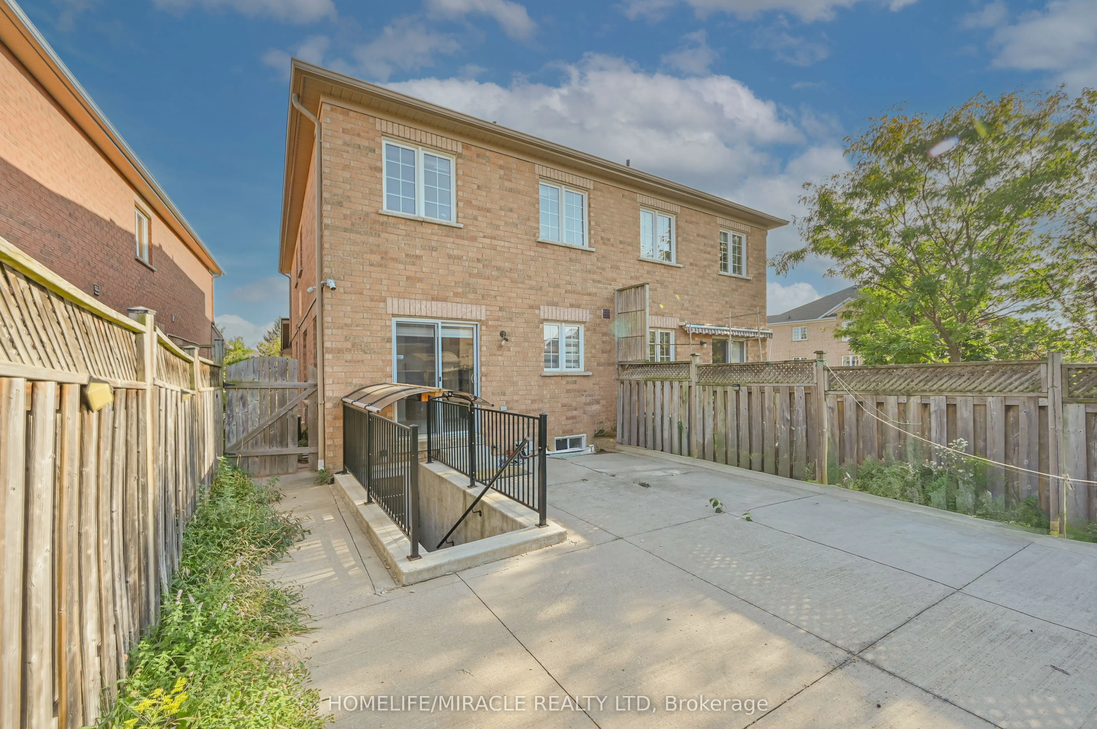 29 Spicebush Terrace