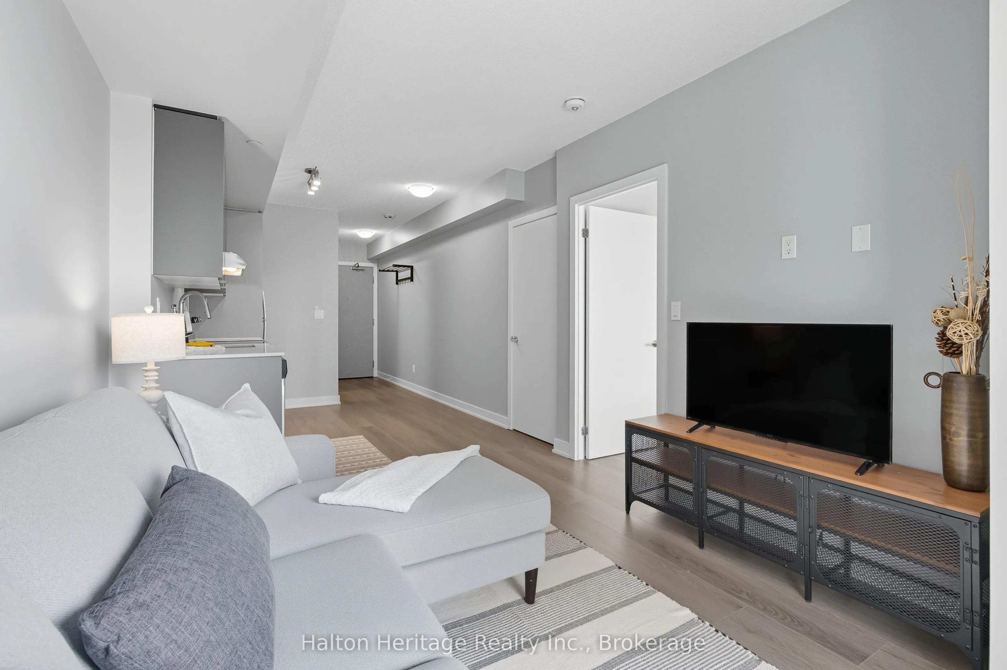 3200 Dakota Common, #B602