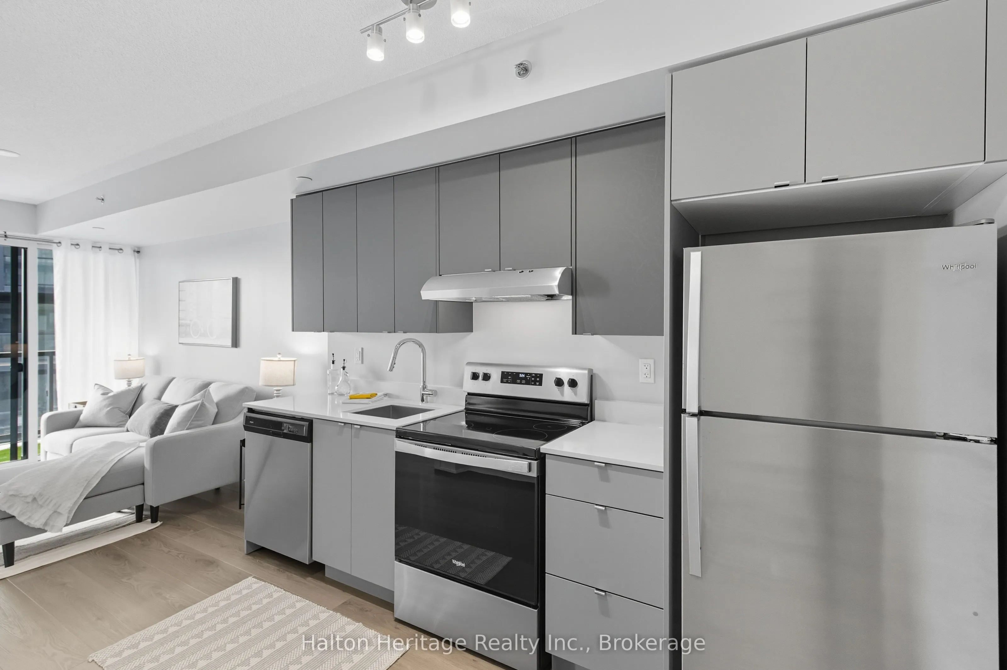 3200 Dakota Common, #B602
