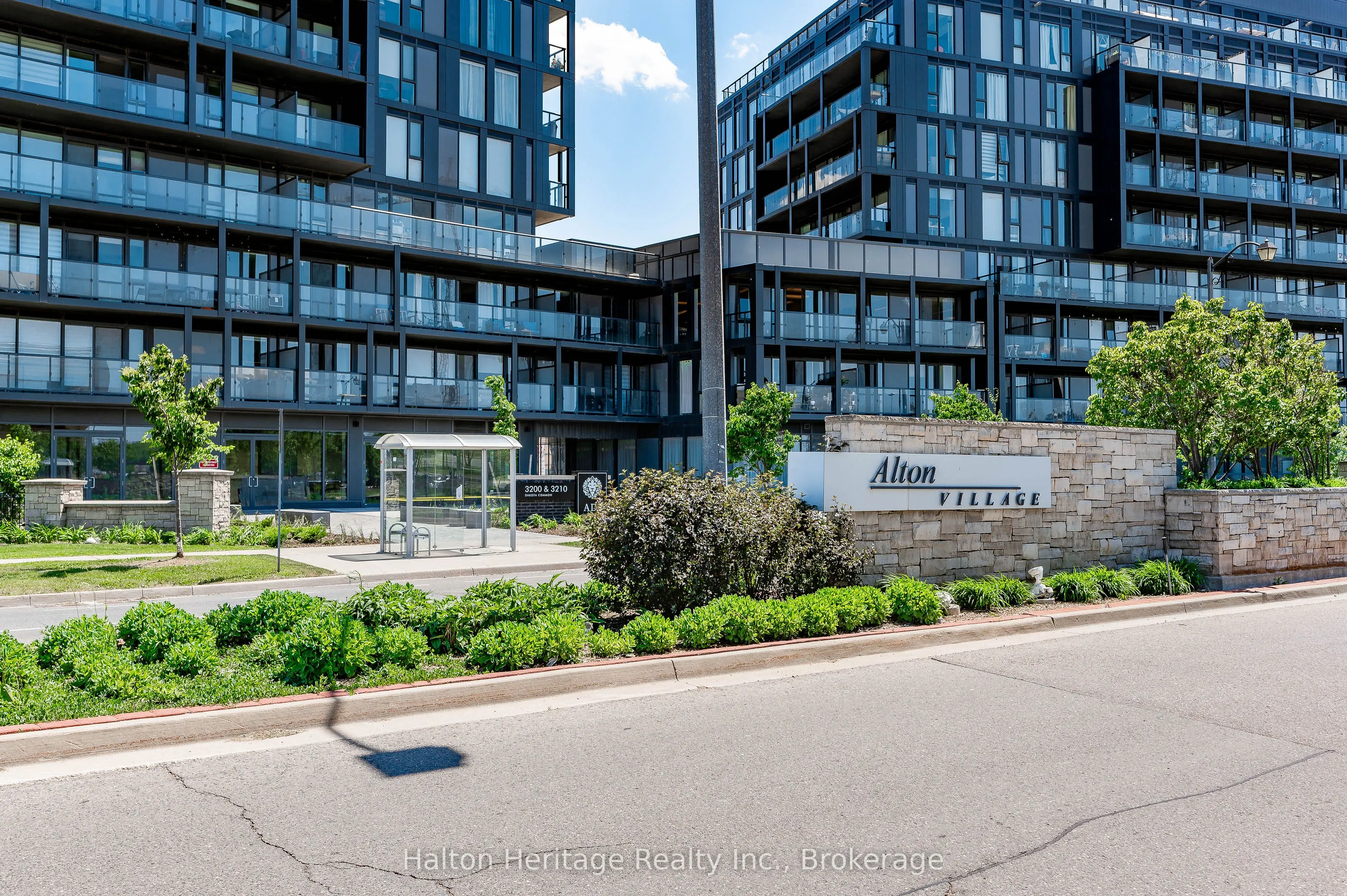 3200 Dakota Common, #B602