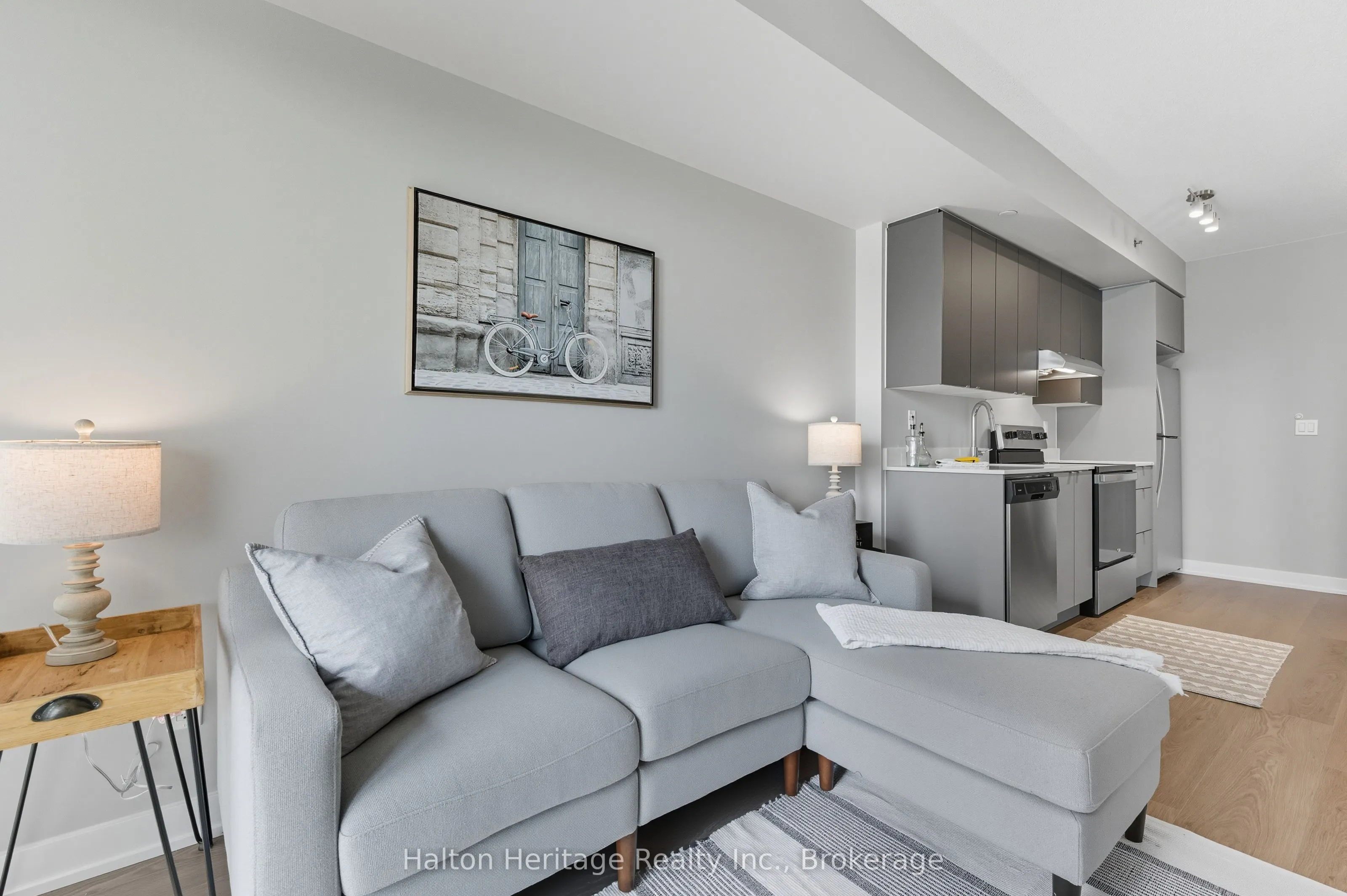 3200 Dakota Common, #B602