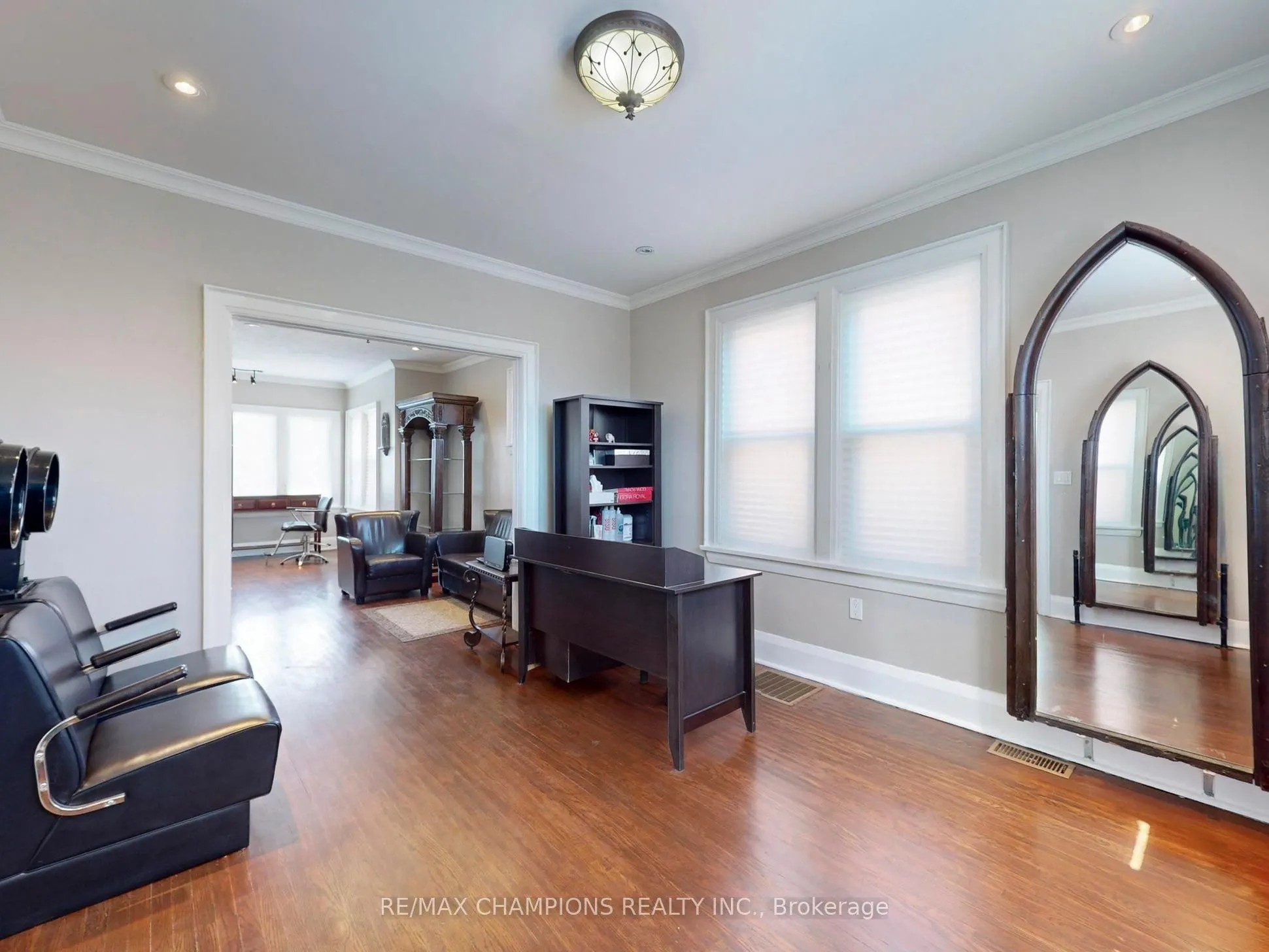219 Queen Street W