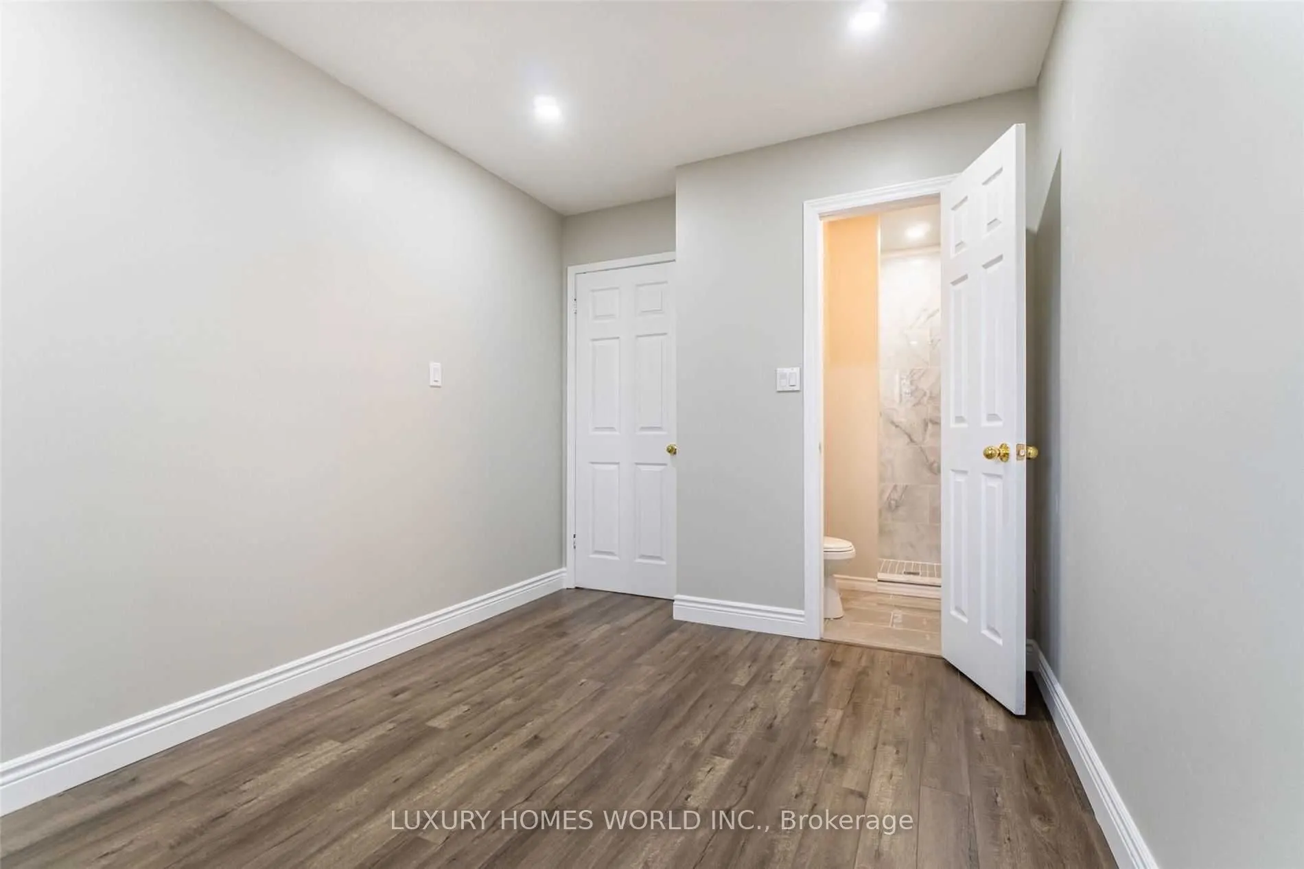 26 Bigham Road E
