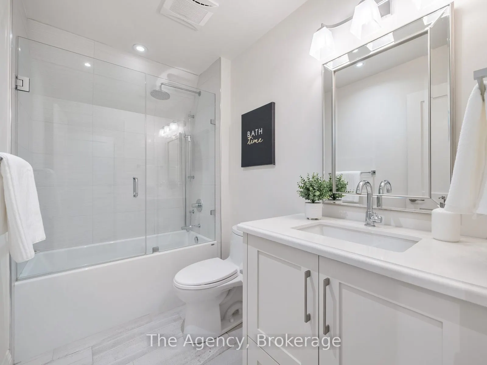 3087 Lakeshore Road