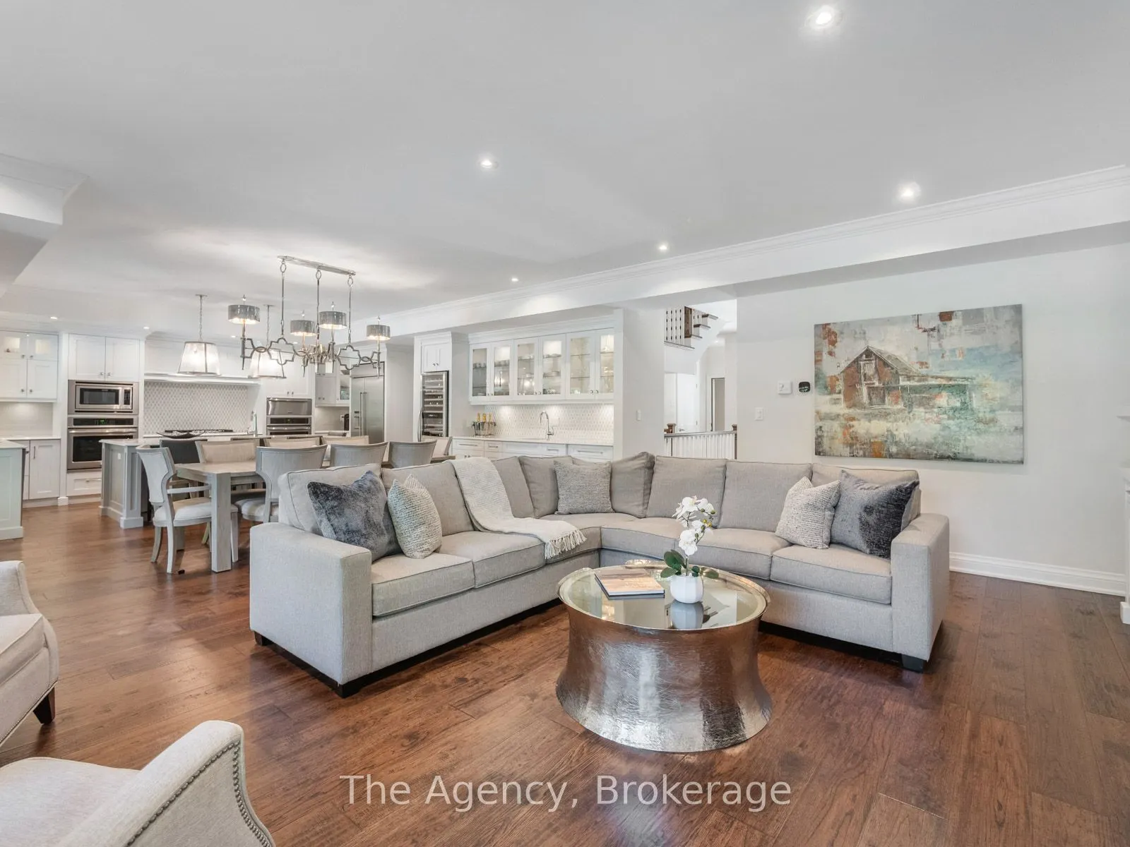 3087 Lakeshore Road