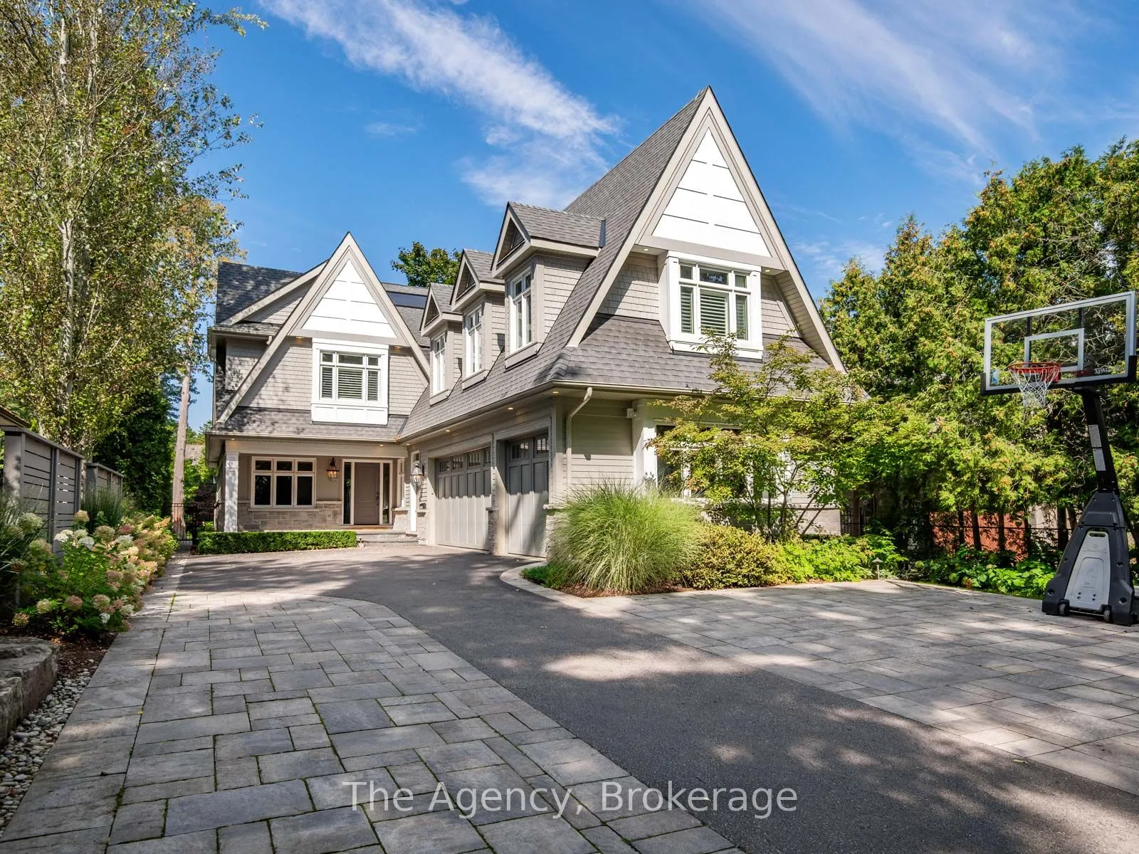 3087 Lakeshore Road