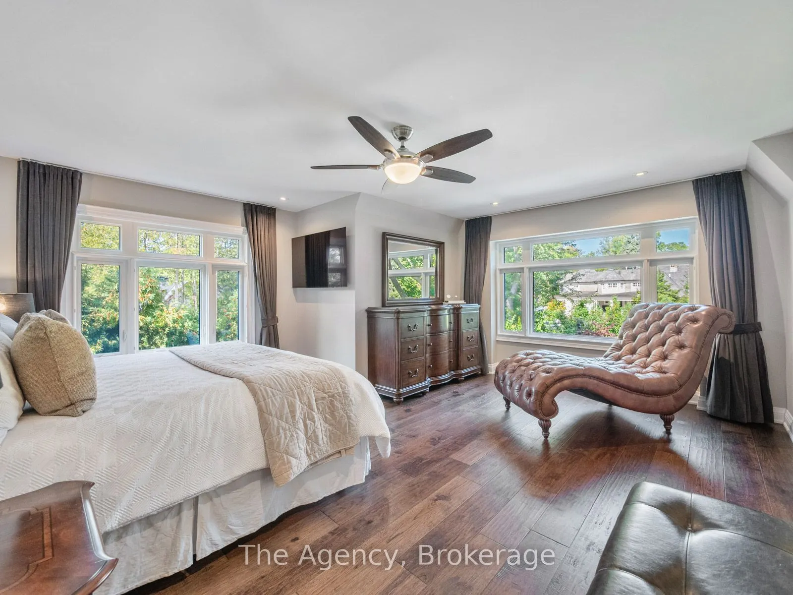 3087 Lakeshore Road