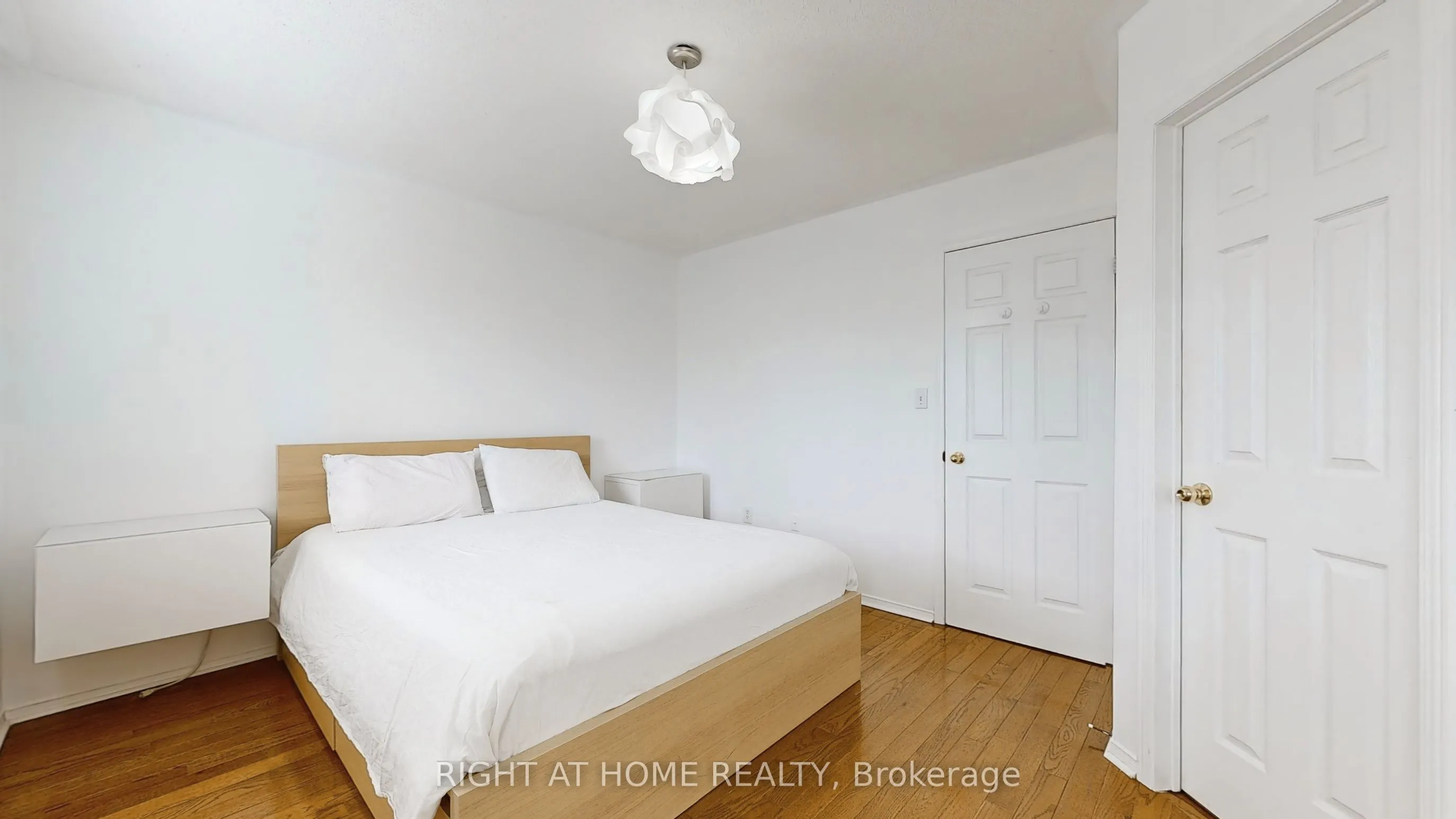 371 Fairgate Way