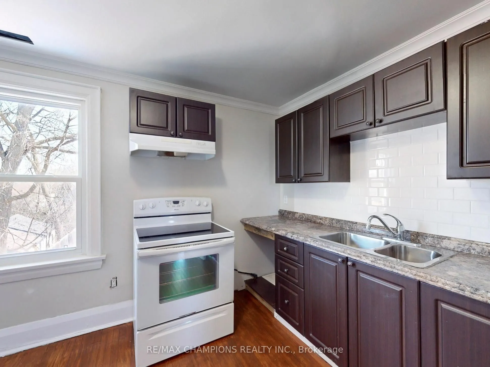 219 Queen Street W