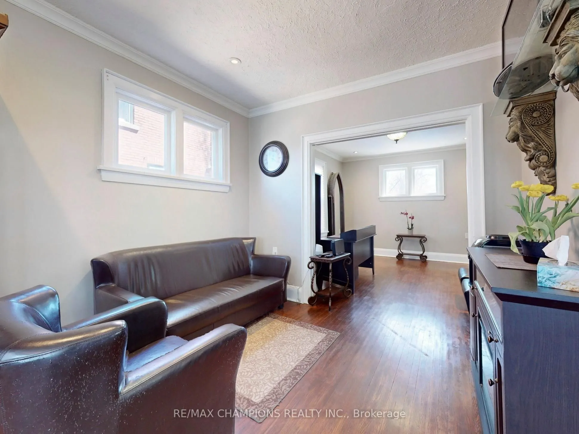 219 Queen Street W