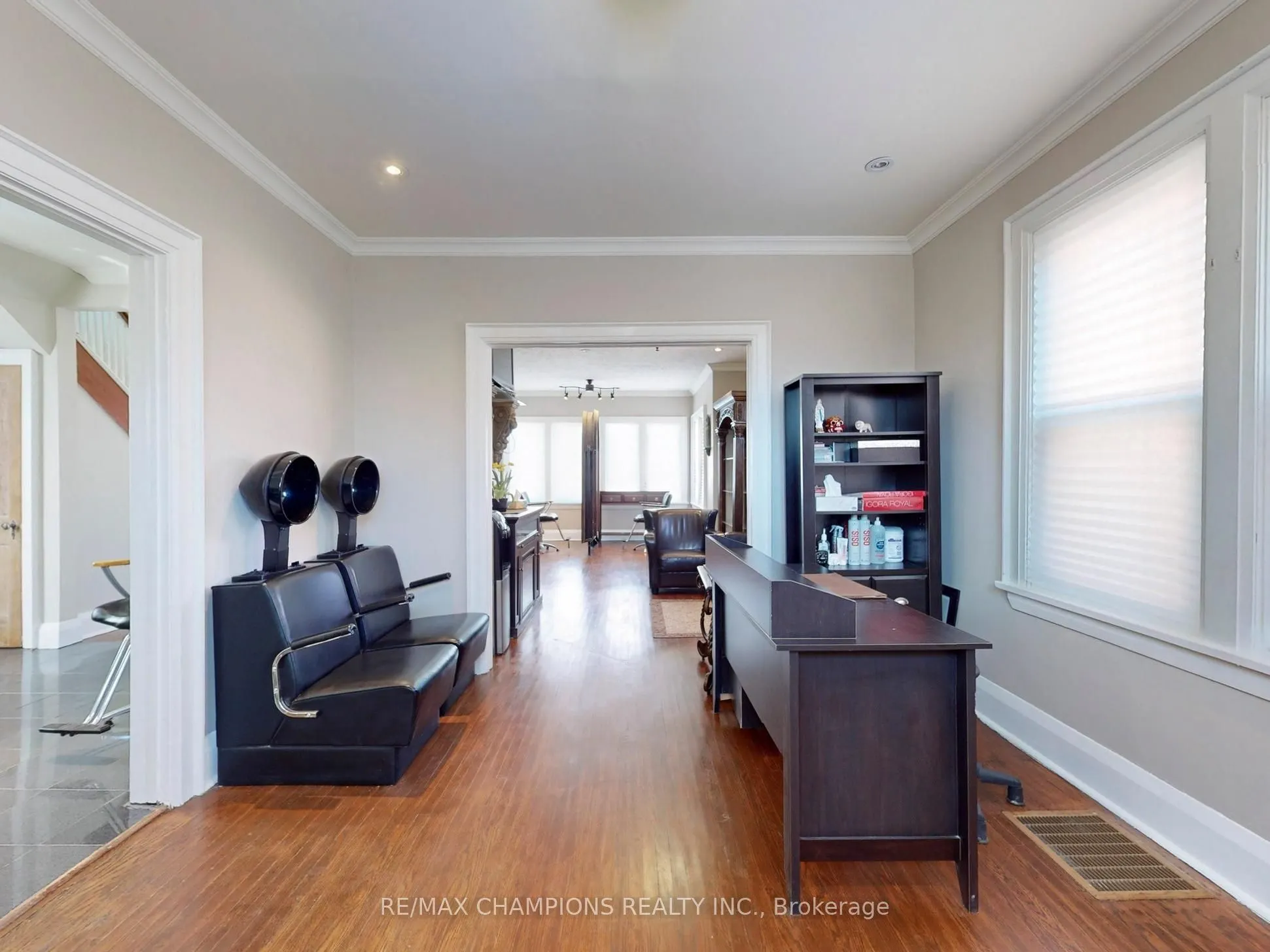 219 Queen Street W