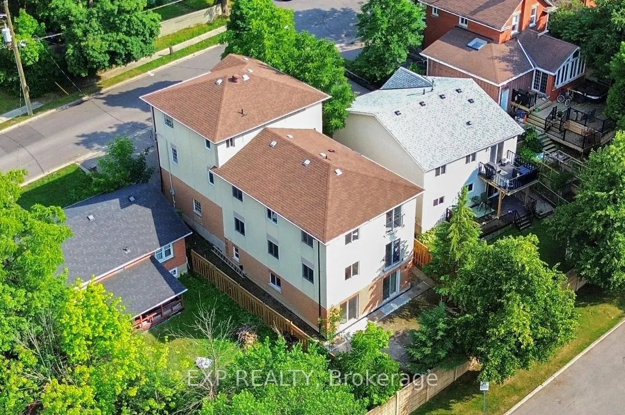 6 English Street