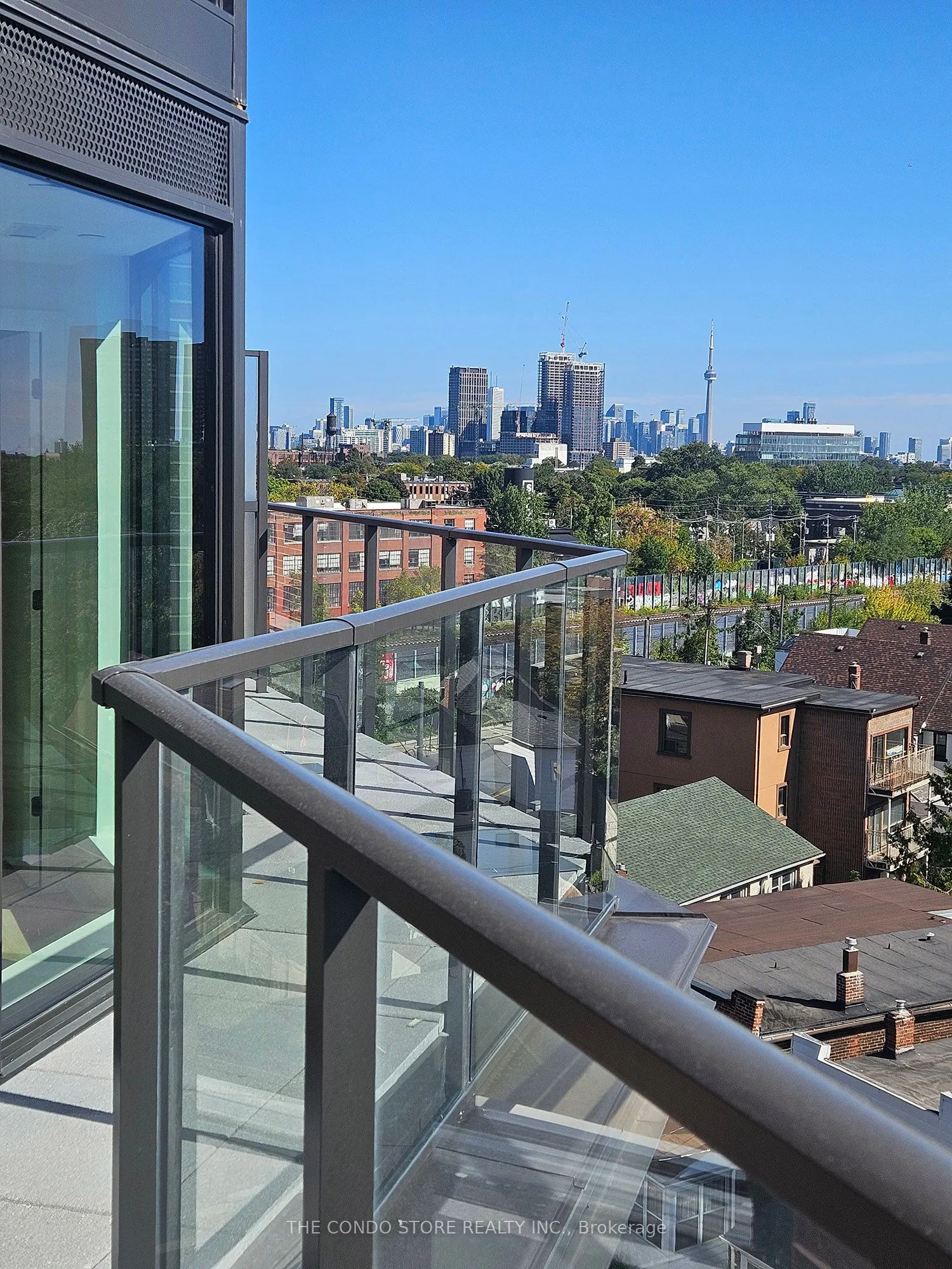 2625 Dundas Street W, #714