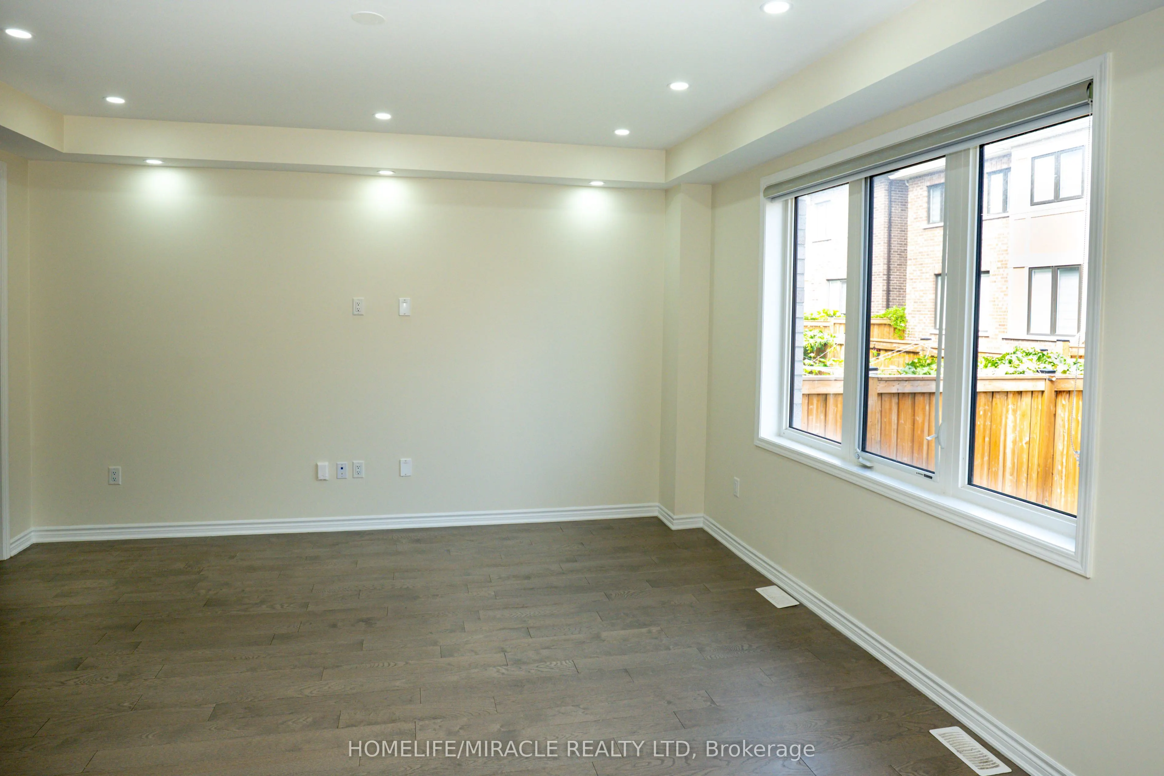 23 Speckled Alder Street