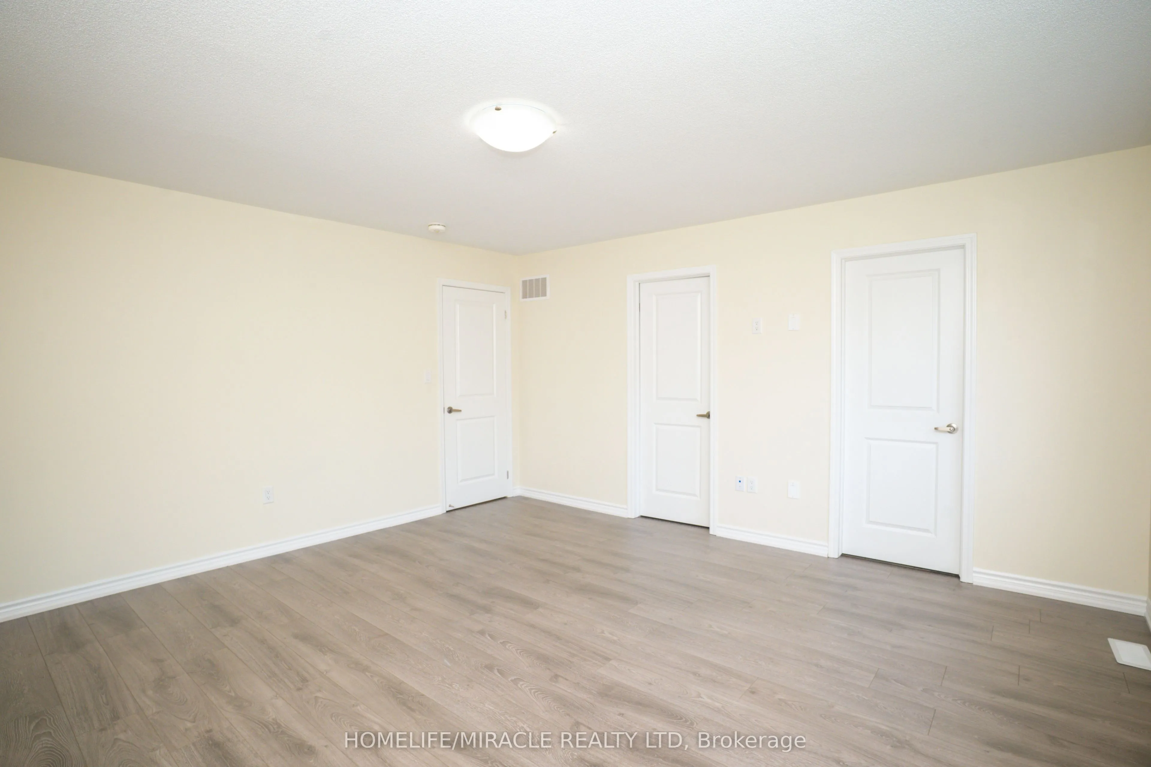 23 Speckled Alder Street