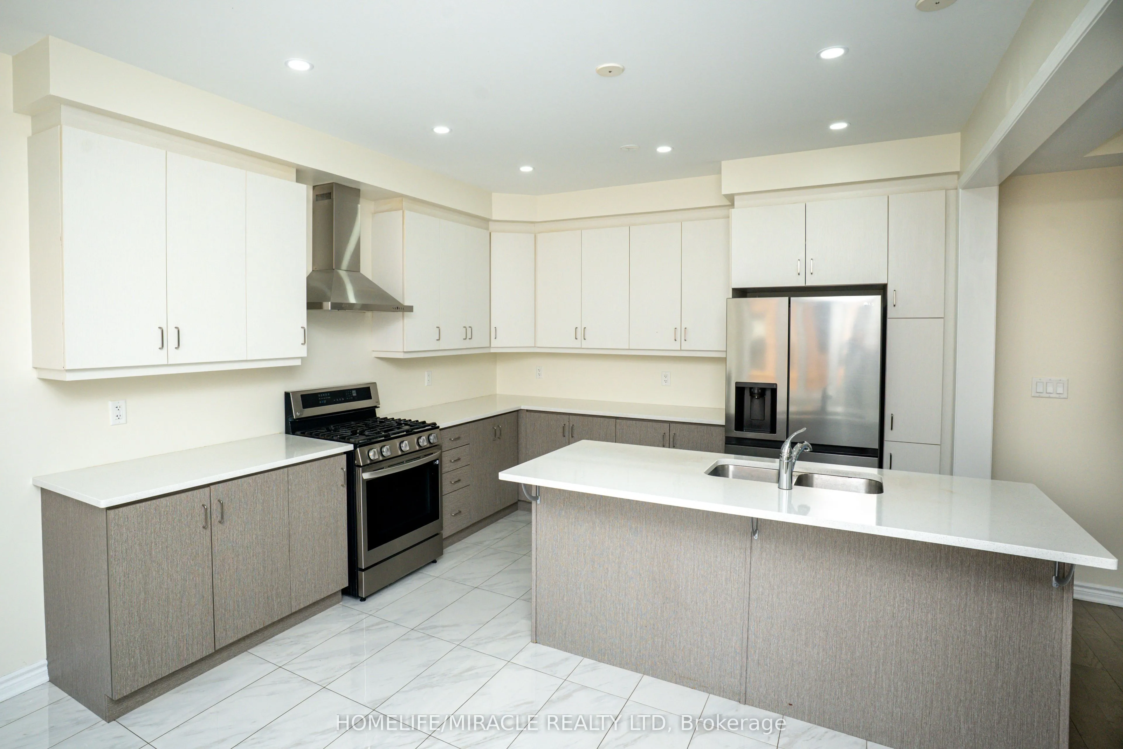 23 Speckled Alder Street