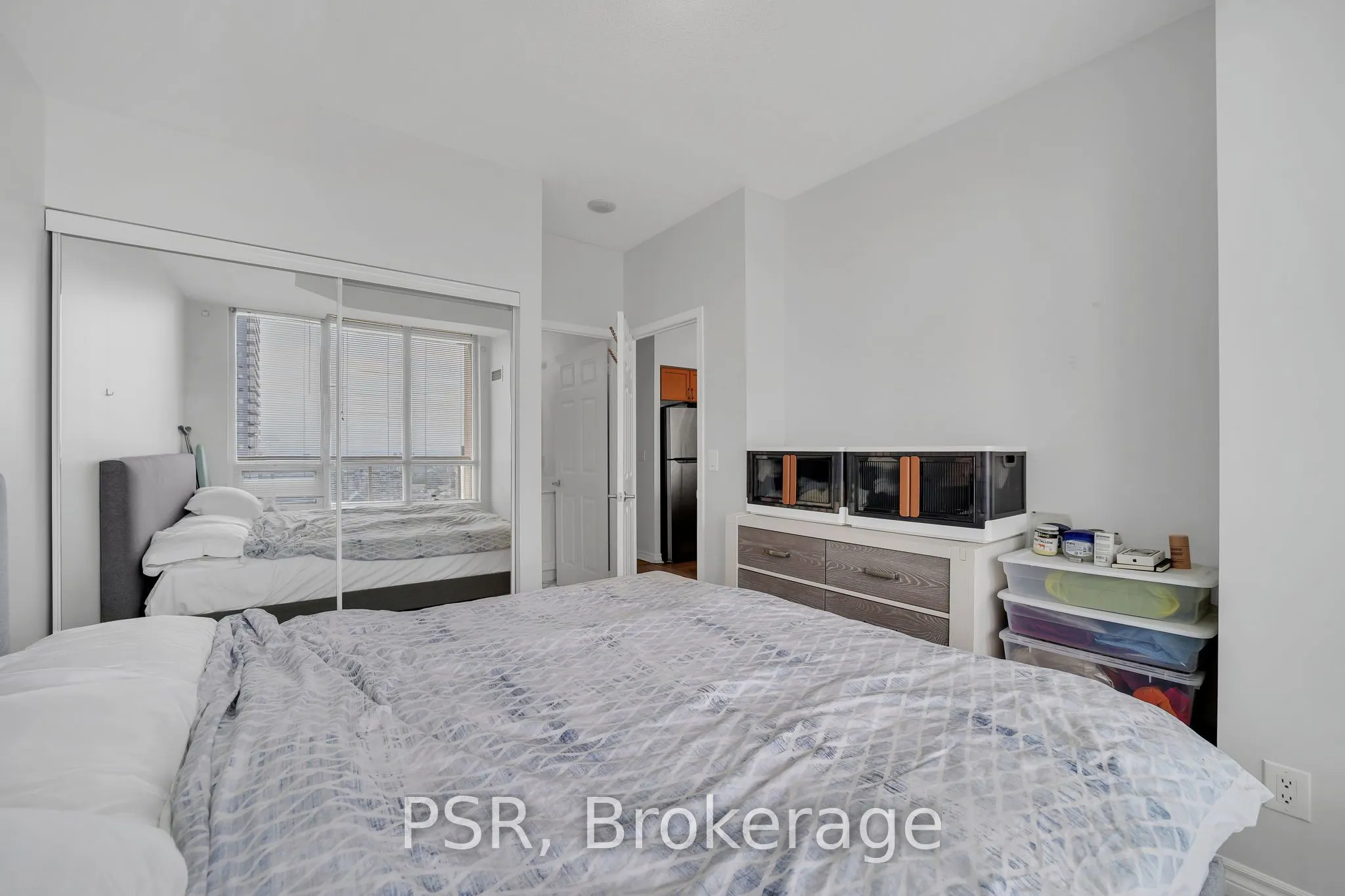 388 Prince of Wales Drive, #2811