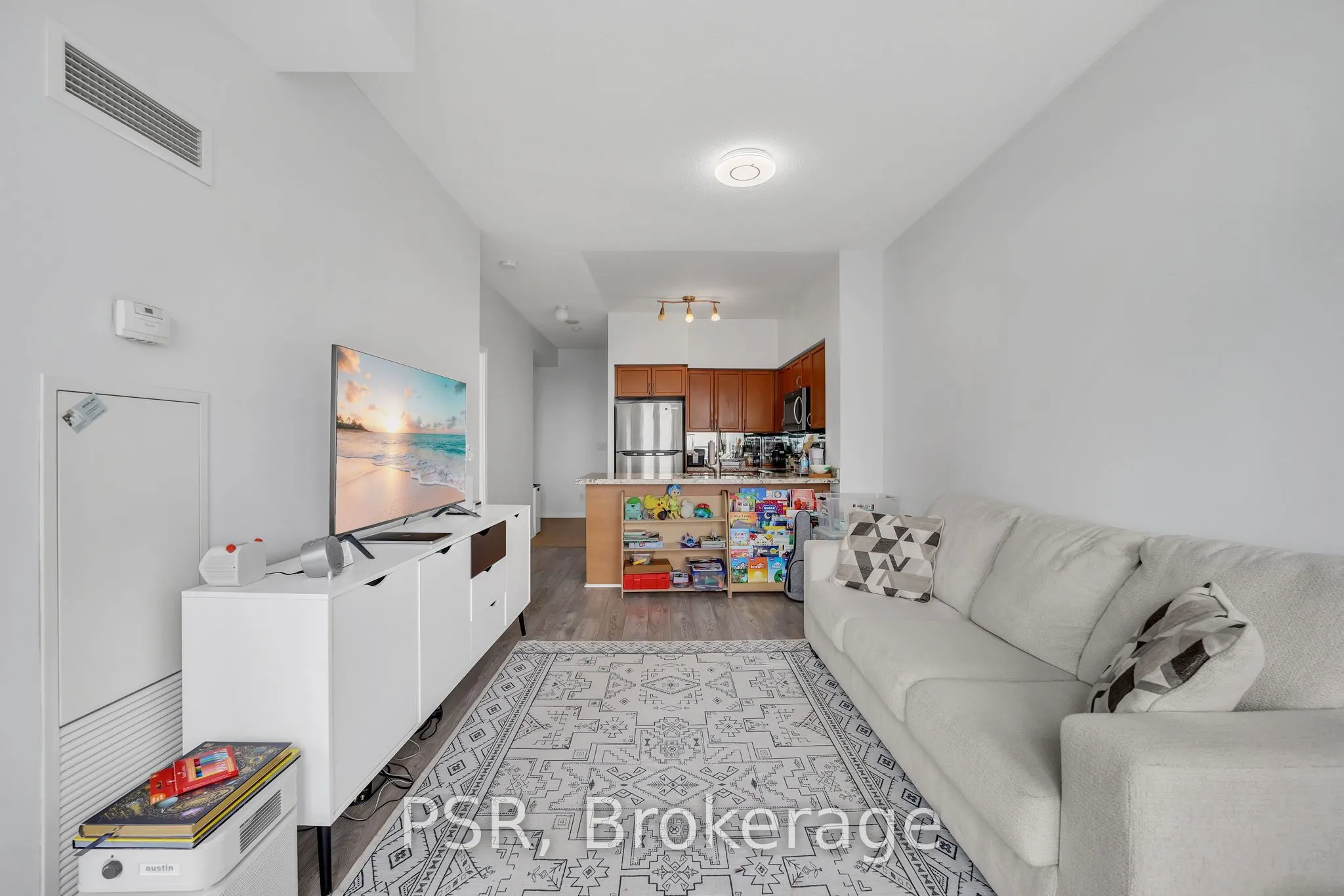 388 Prince of Wales Drive, #2811