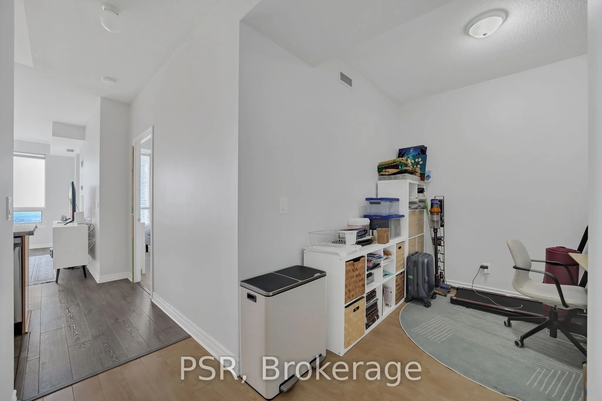 388 Prince of Wales Drive, #2811