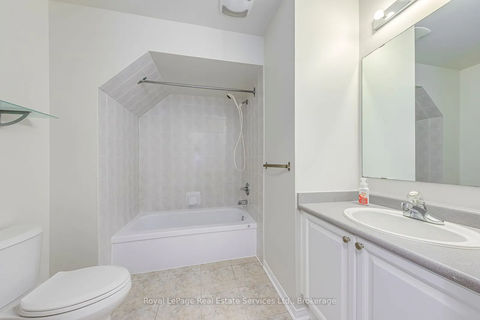1064 Queen Street W, #13A